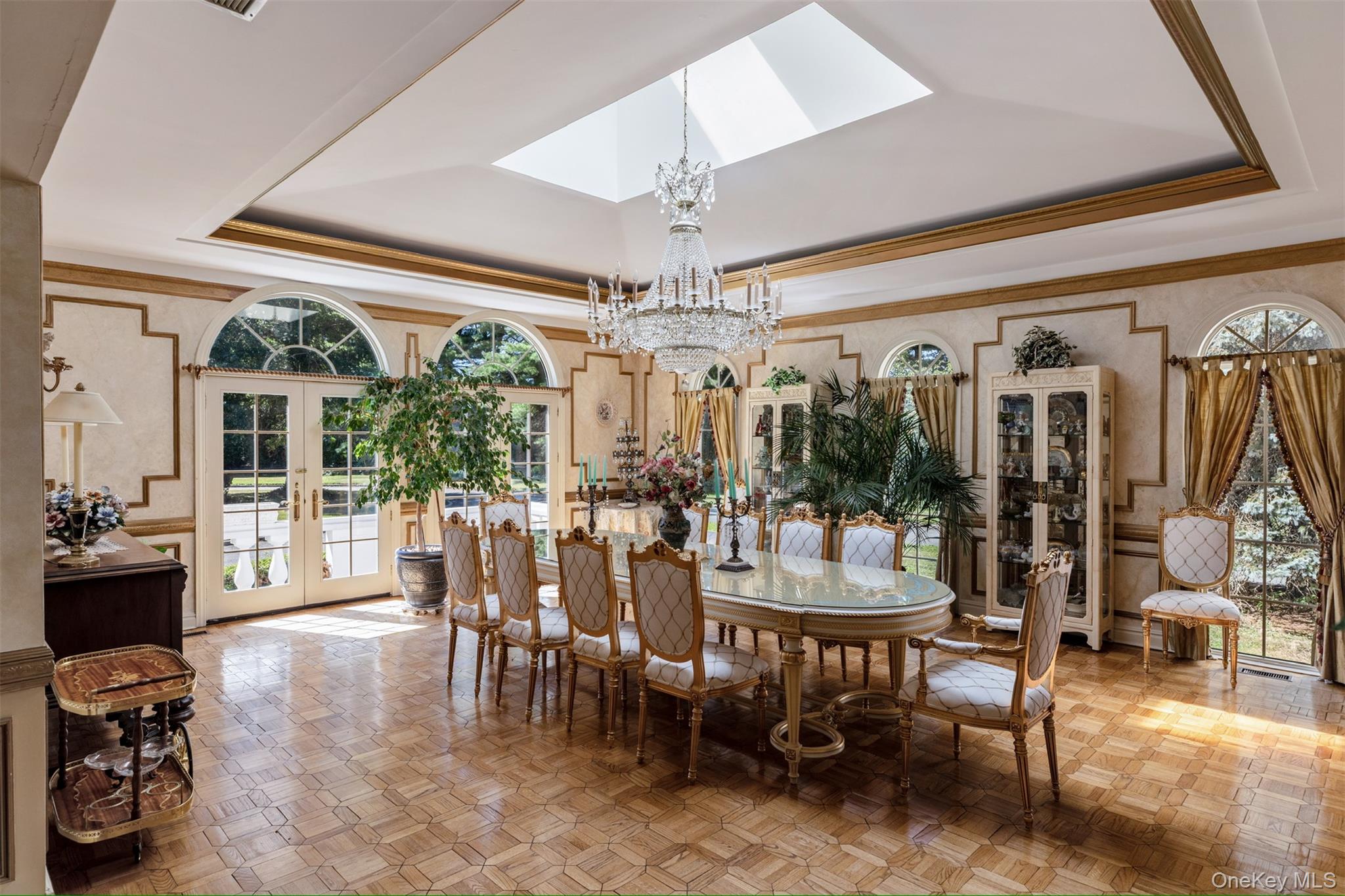 #5 photo, 23 Old Westbury Rd, Old Westbury , NY 11568