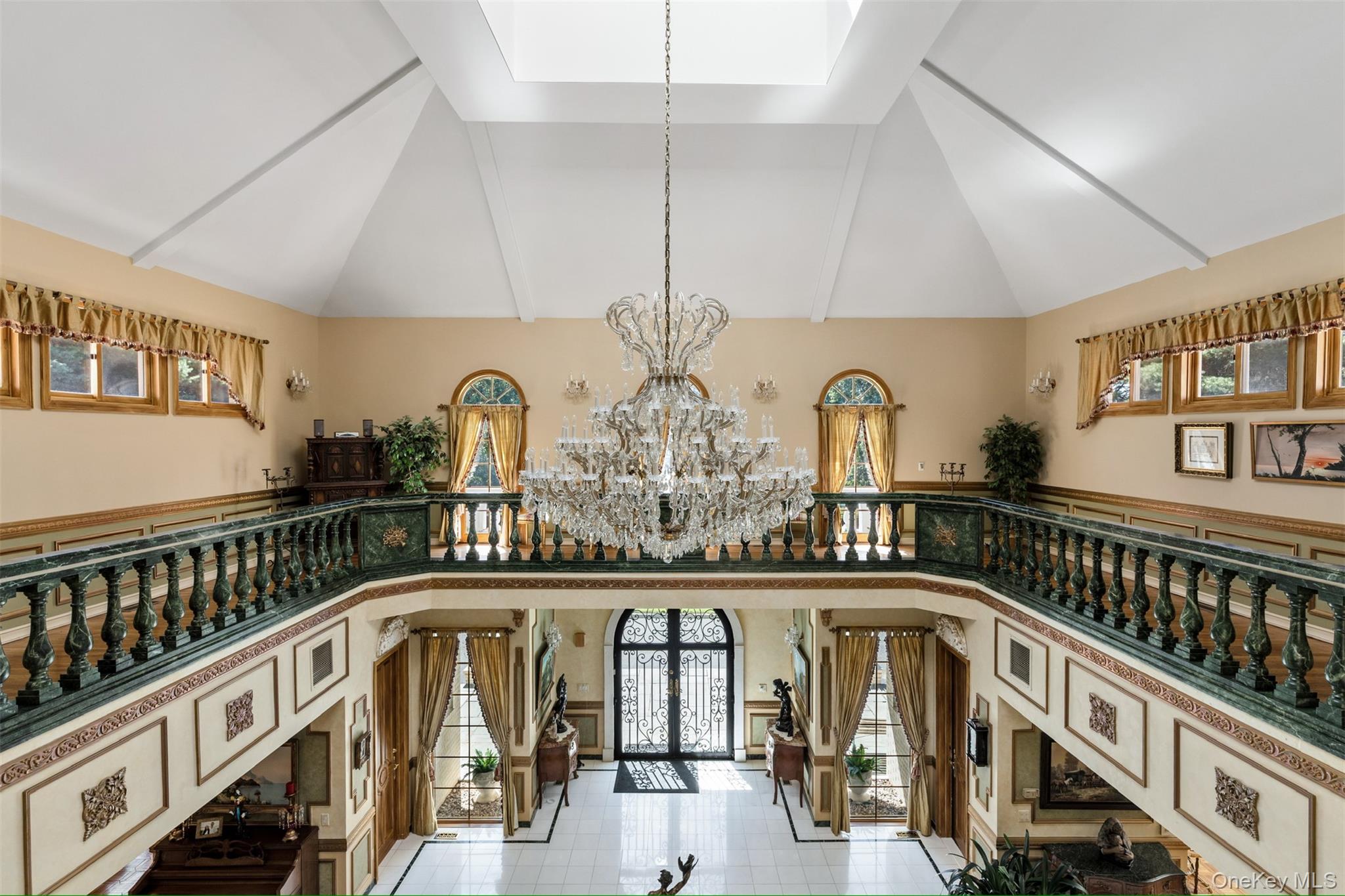 #6 photo, 23 Old Westbury Rd, Old Westbury , NY 11568