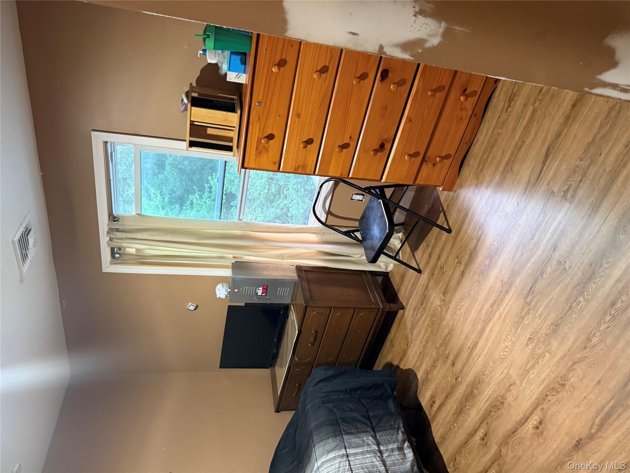 #10 photo, 14 Hickory Street, Wyandanch , NY 11798