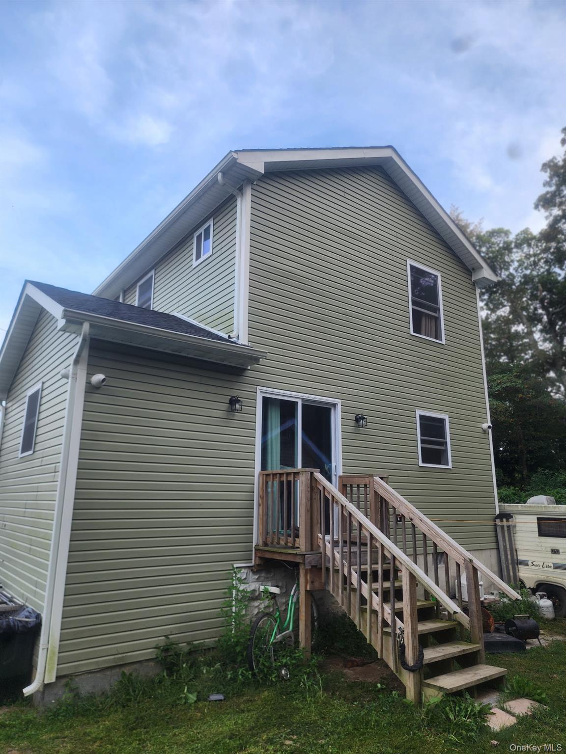 #3 photo, 14 Hickory Street, Wyandanch , NY 11798