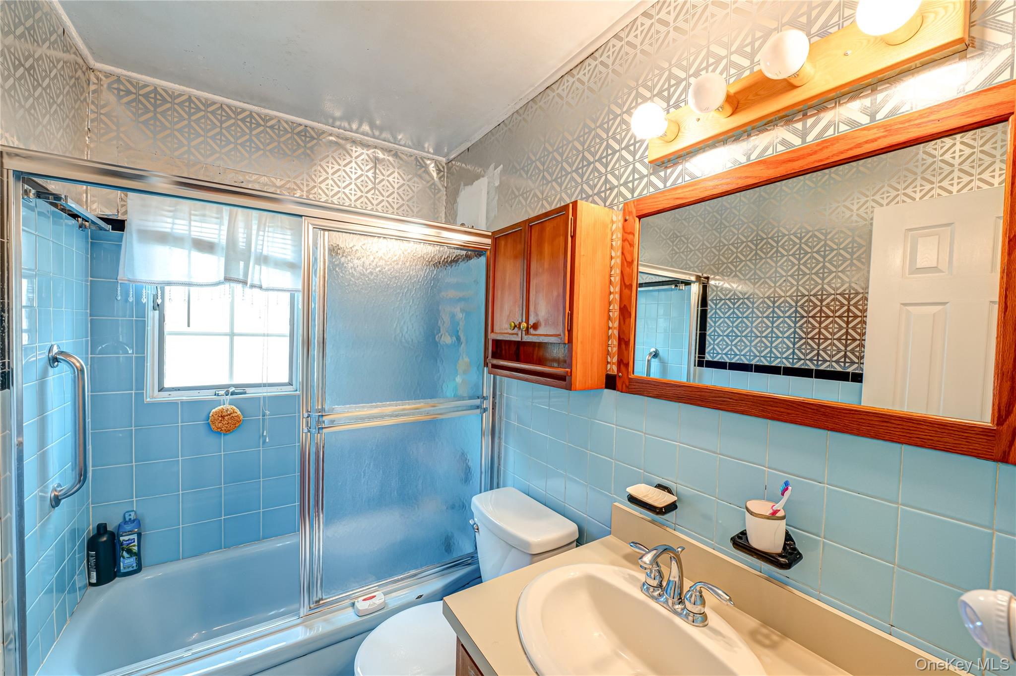 #16 photo, 12 Peary Lane, Kings Park , NY 11754