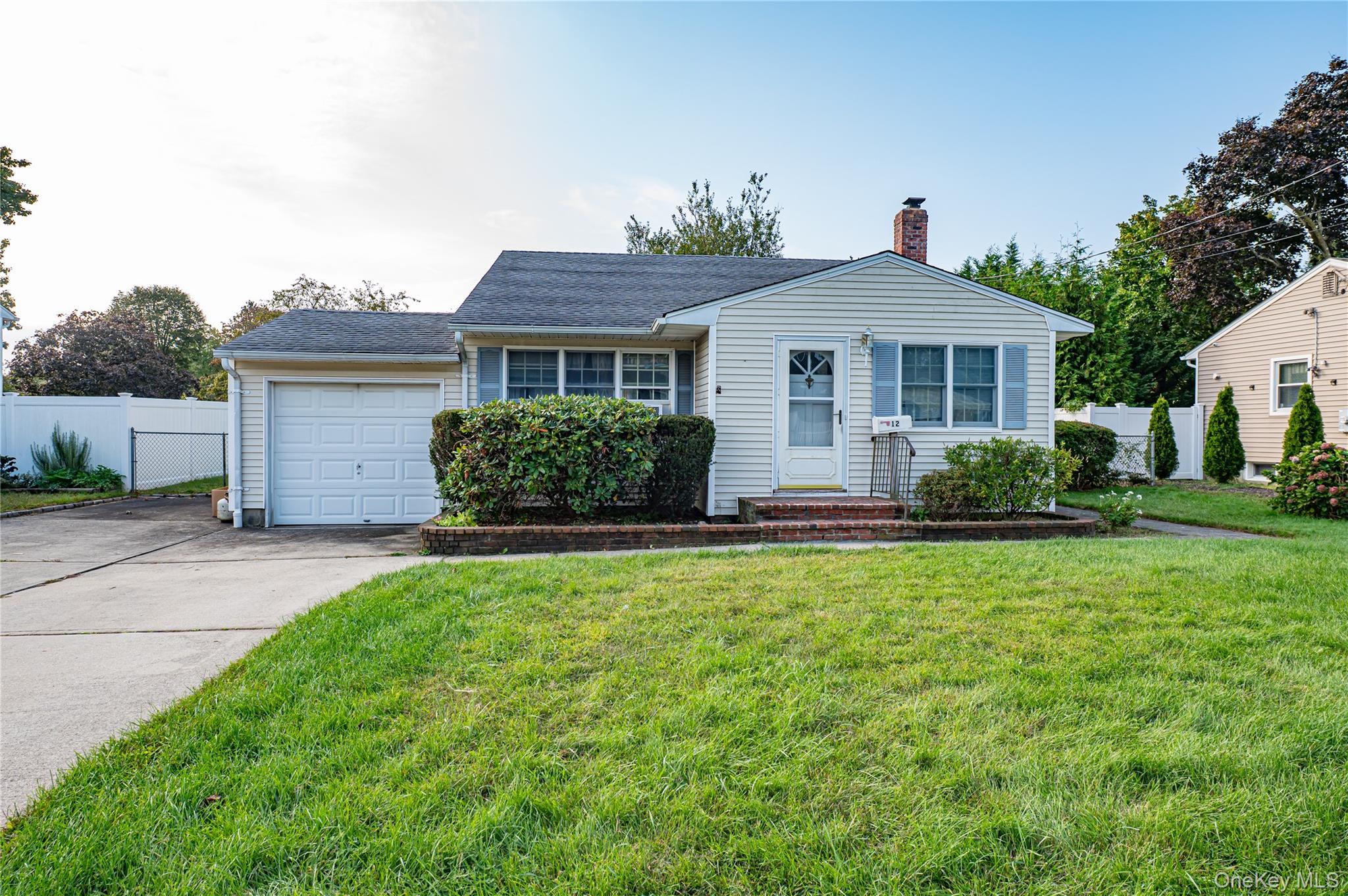 #2 photo, 12 Peary Lane, Kings Park , NY 11754