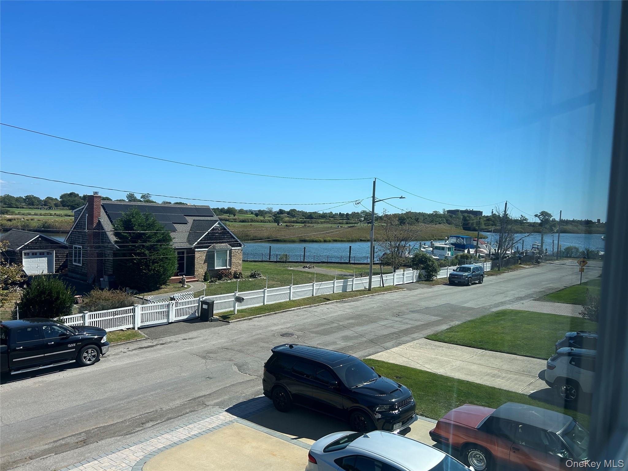 #7 photo, 311 Riviera Parkway, Lindenhurst , NY 11757