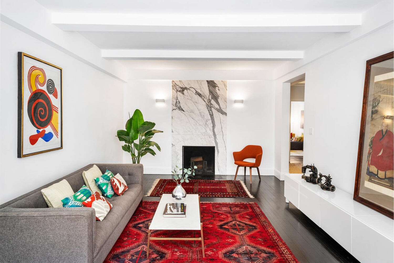 #3 photo, 325 E 72ND Street, Lenox Hill , NY 10021