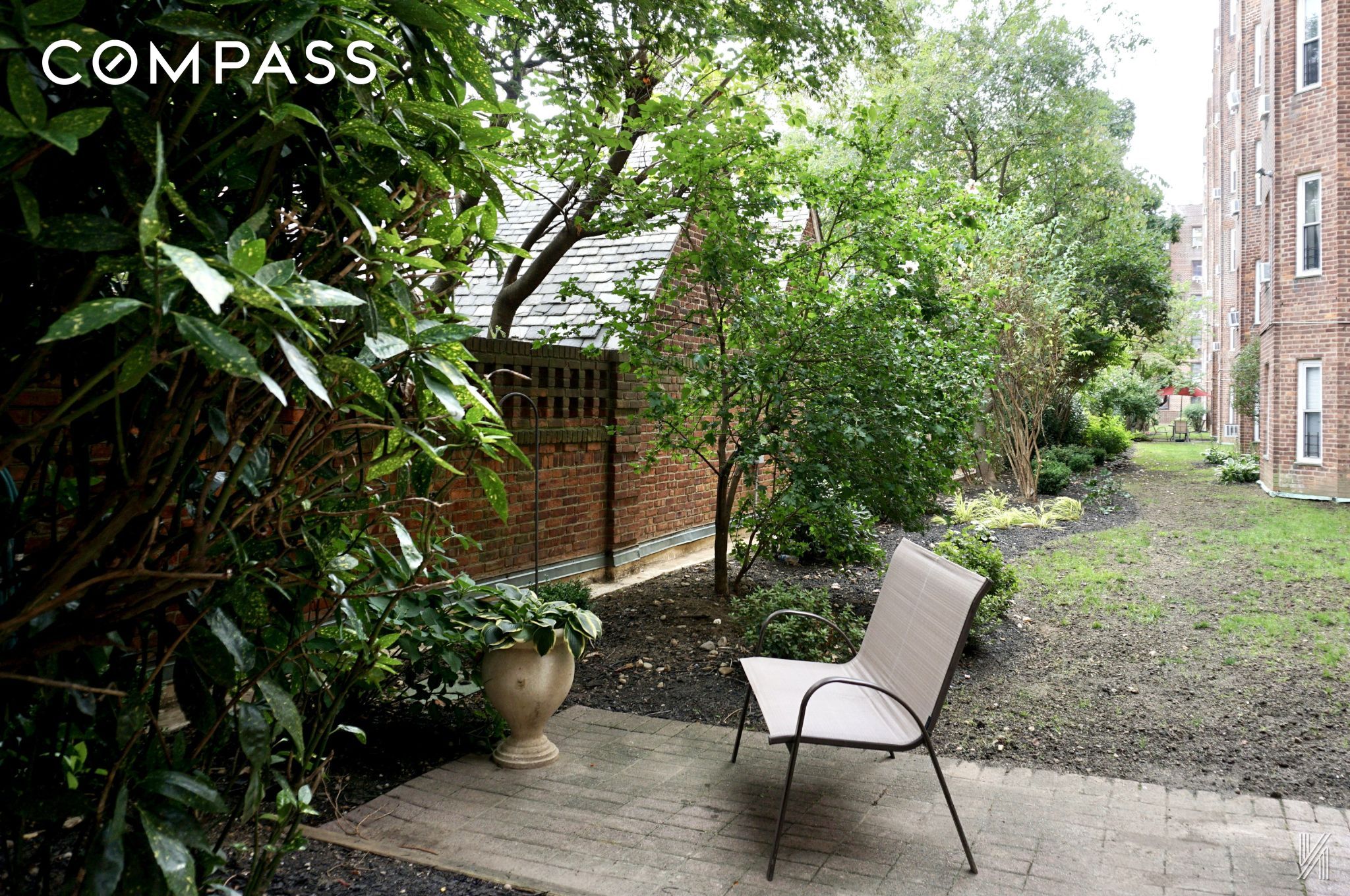 #18 photo, 34-41 85th Street, クイーンズ区 Jackson Heights , NY 11372