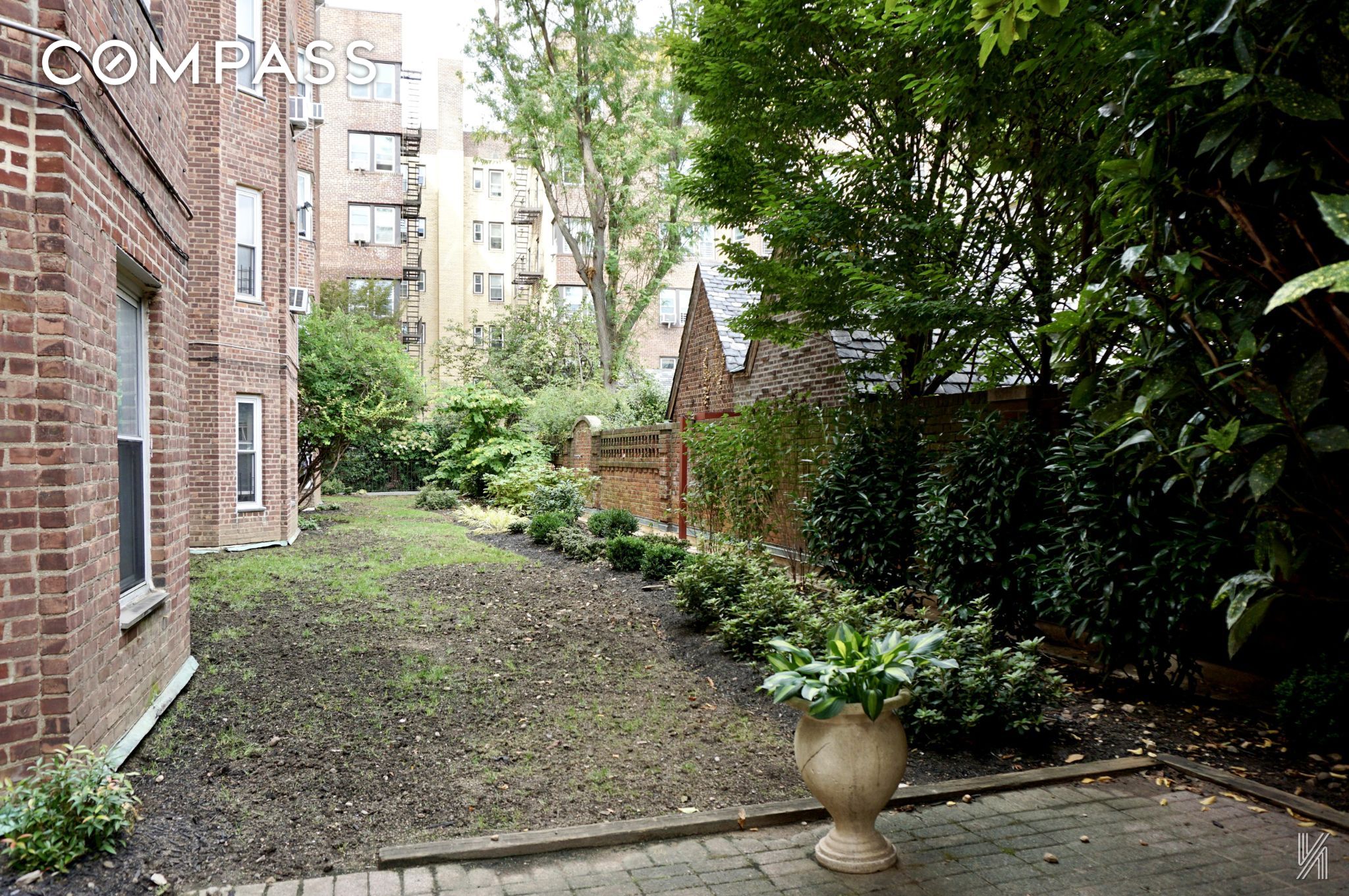 #19 photo, 34-41 85th Street, クイーンズ区 Jackson Heights , NY 11372