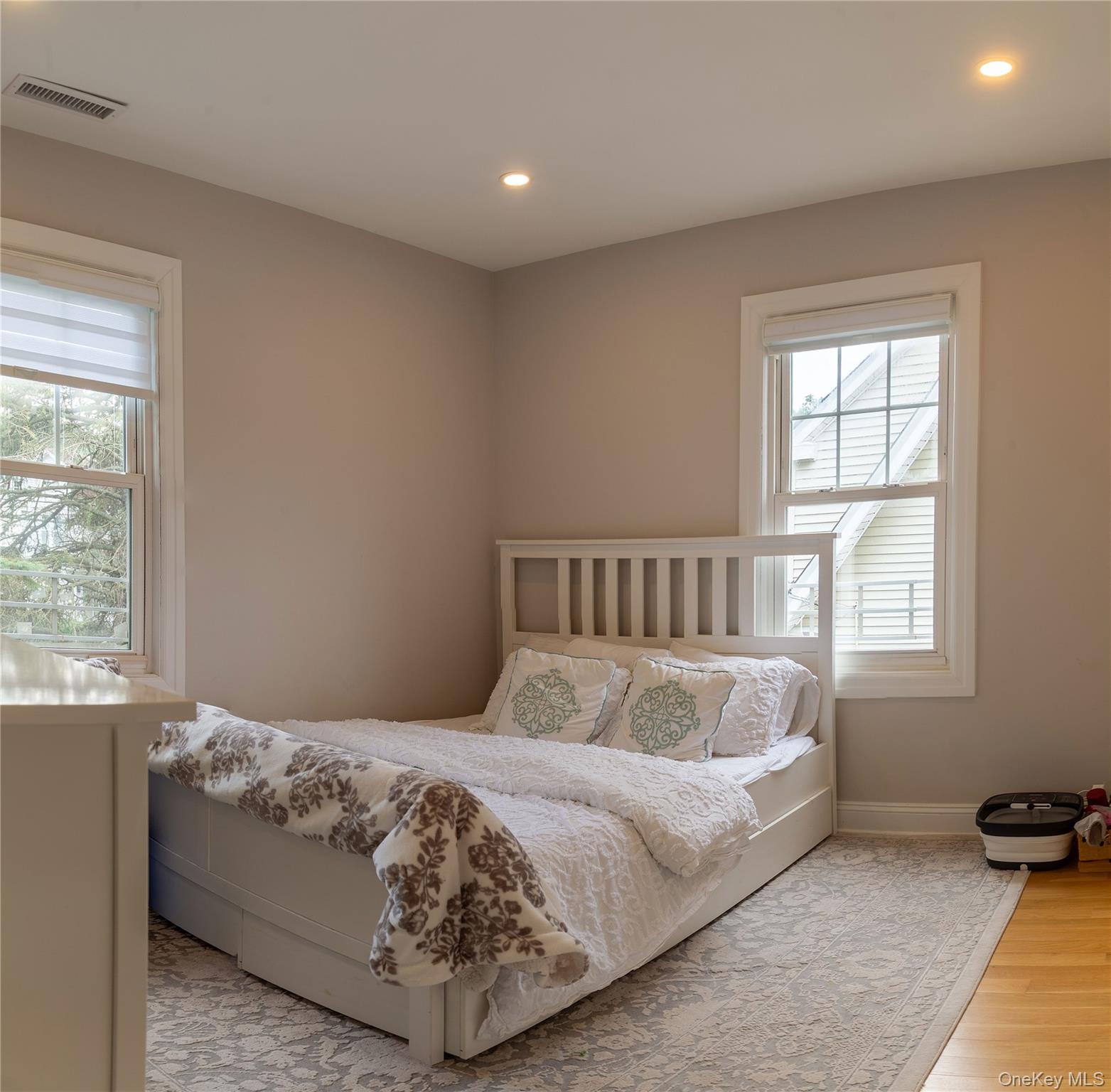 #13 photo, 29 Armourvilla Avenue, Tuckahoe , NY 10707