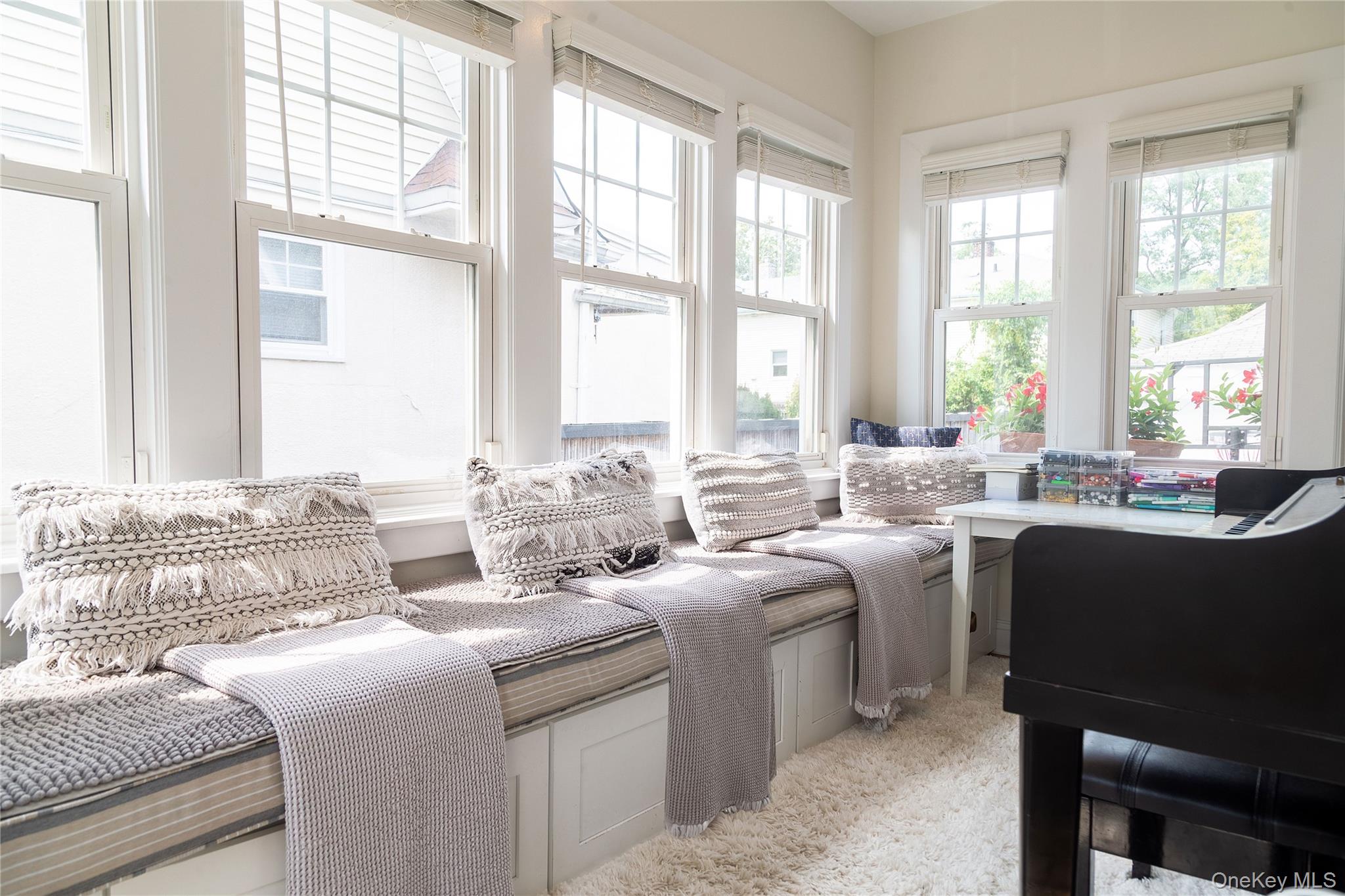 #4 photo, 29 Armourvilla Avenue, Tuckahoe , NY 10707