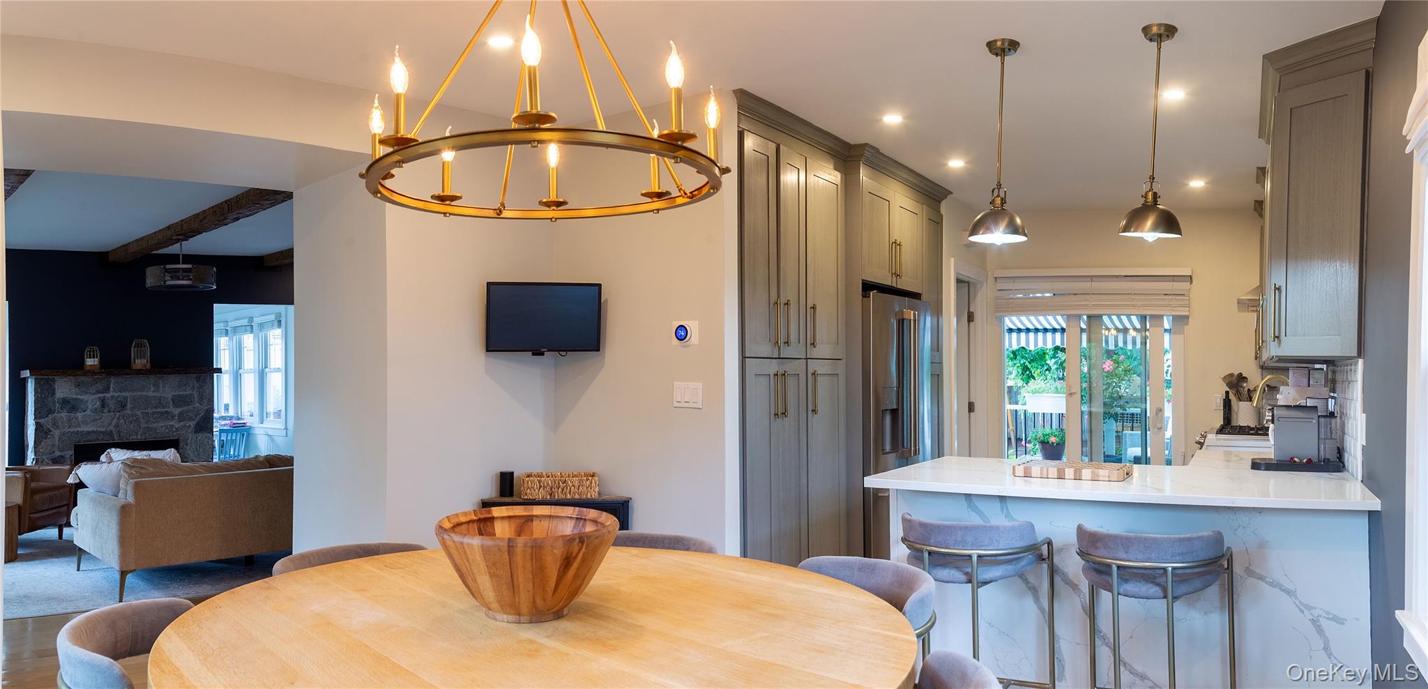 #6 photo, 29 Armourvilla Avenue, Tuckahoe , NY 10707