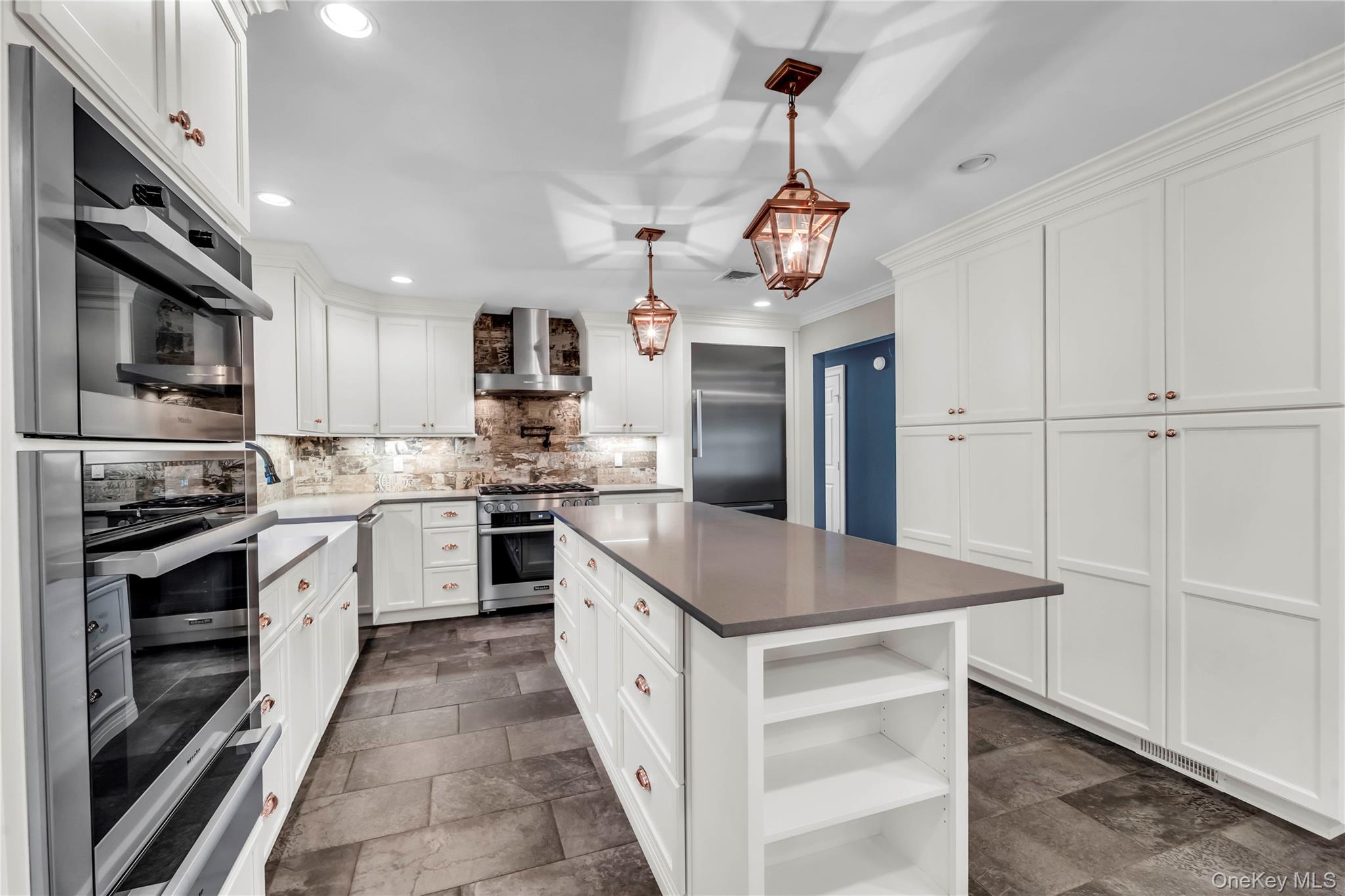 #10 photo, 4 Iroquois Avenue, Palisades , NY 10964