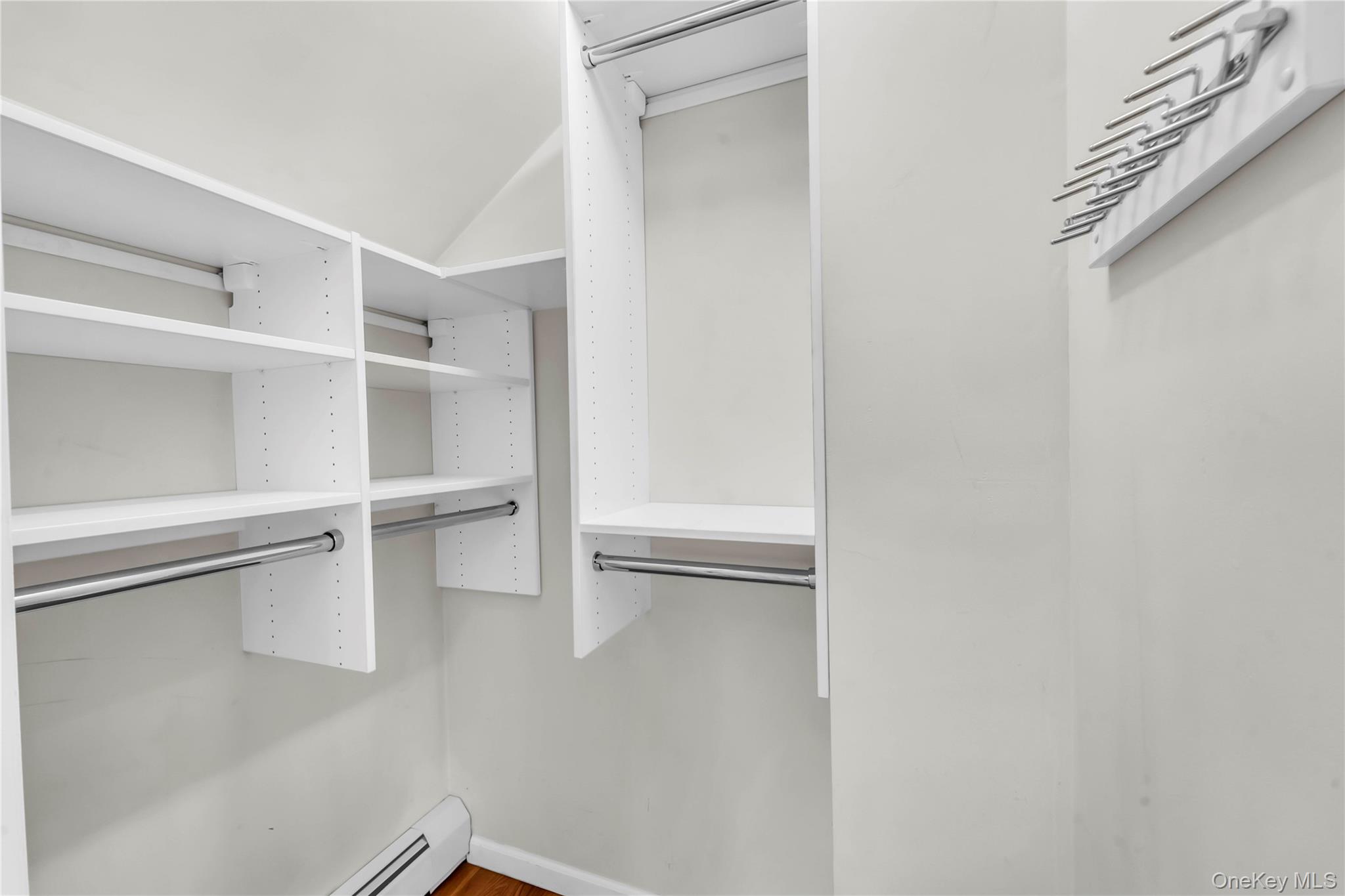 #20 photo, 4 Iroquois Avenue, Palisades , NY 10964