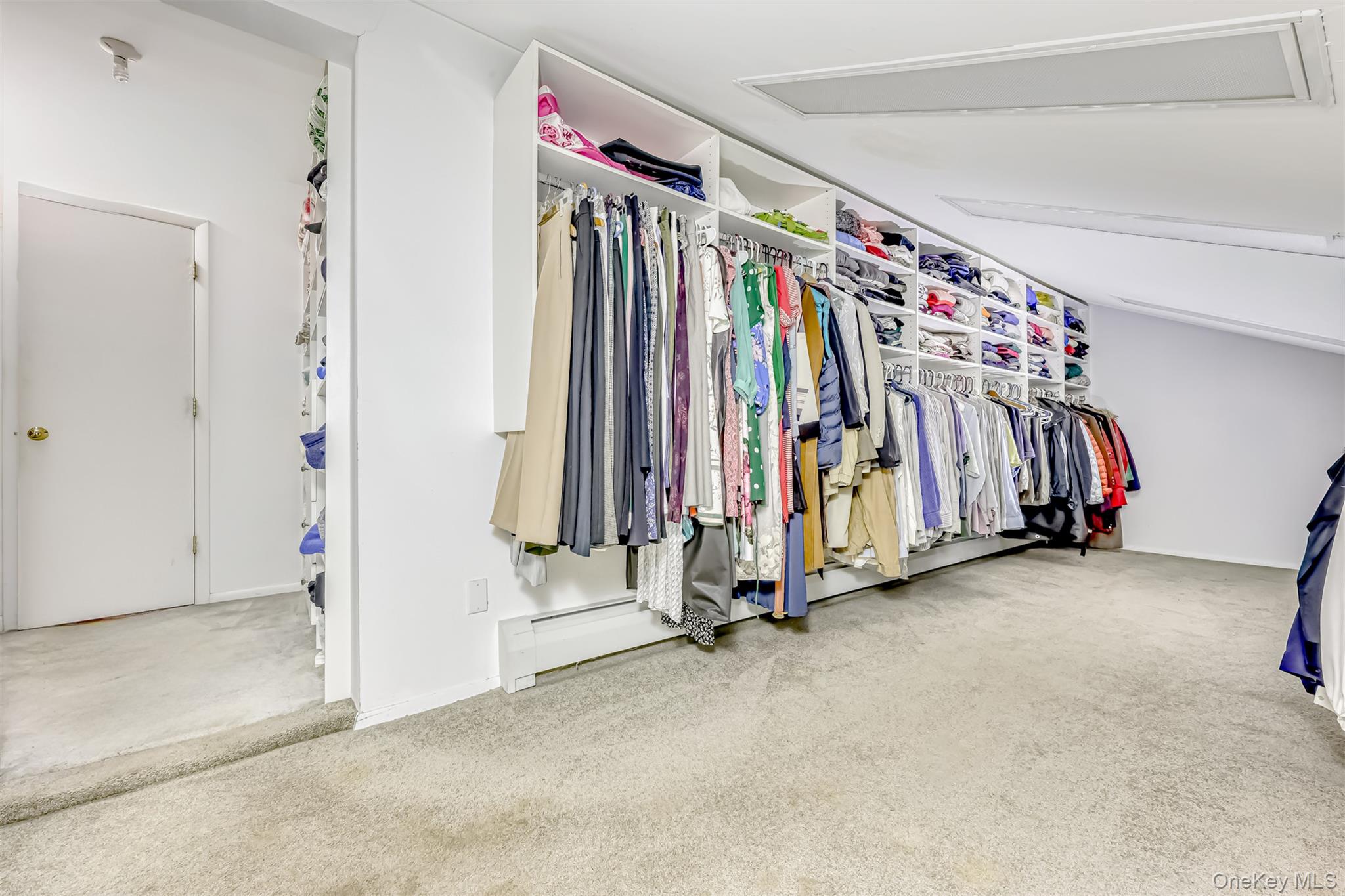 #16 photo, 6 Debra Court, New City , NY 10956