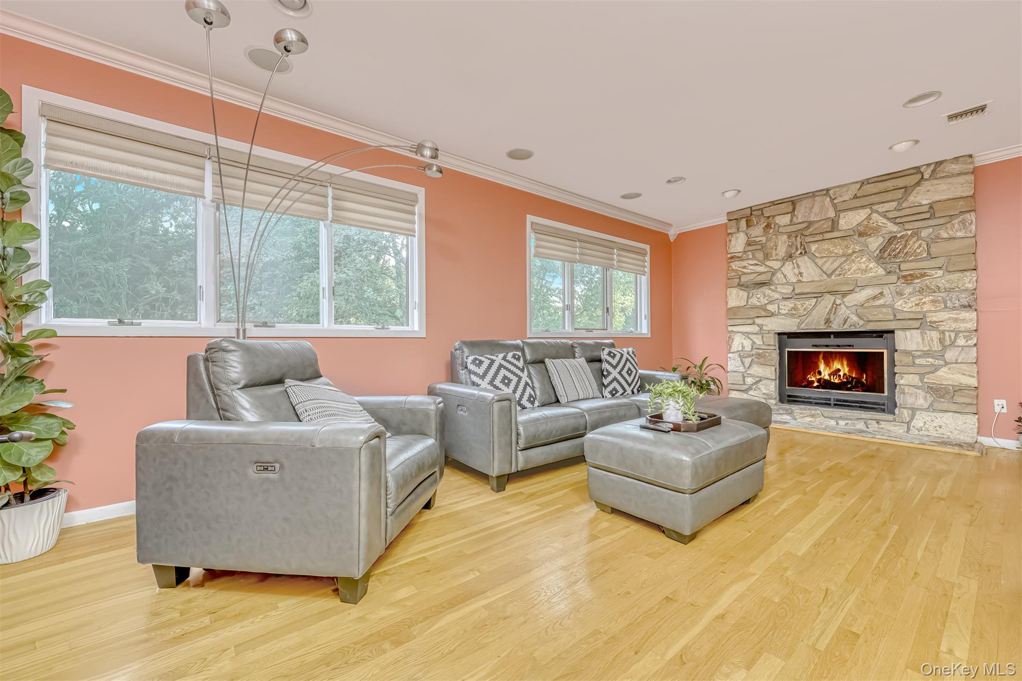 #7 photo, 6 Debra Court, New City , NY 10956