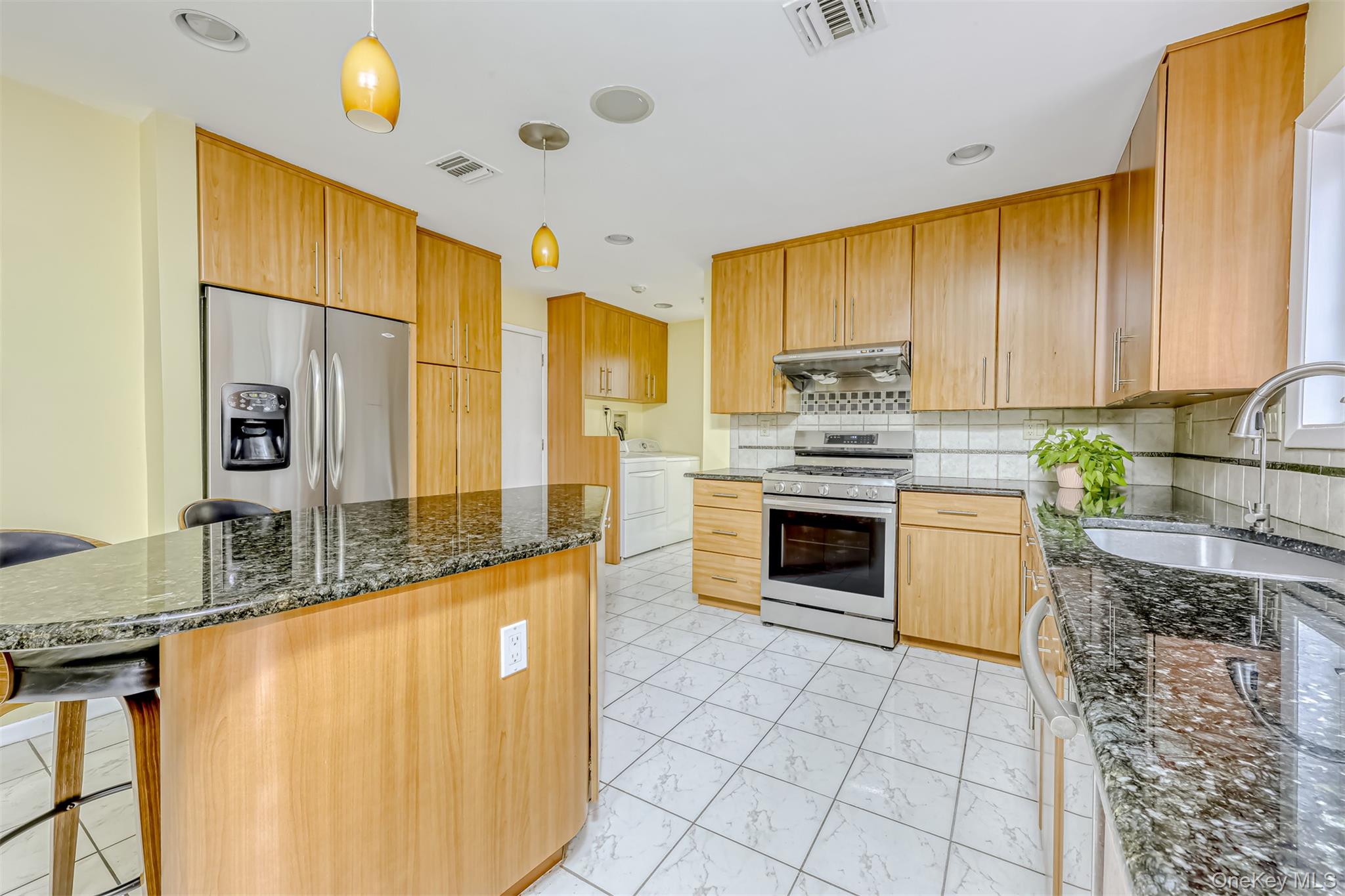 #9 photo, 6 Debra Court, New City , NY 10956