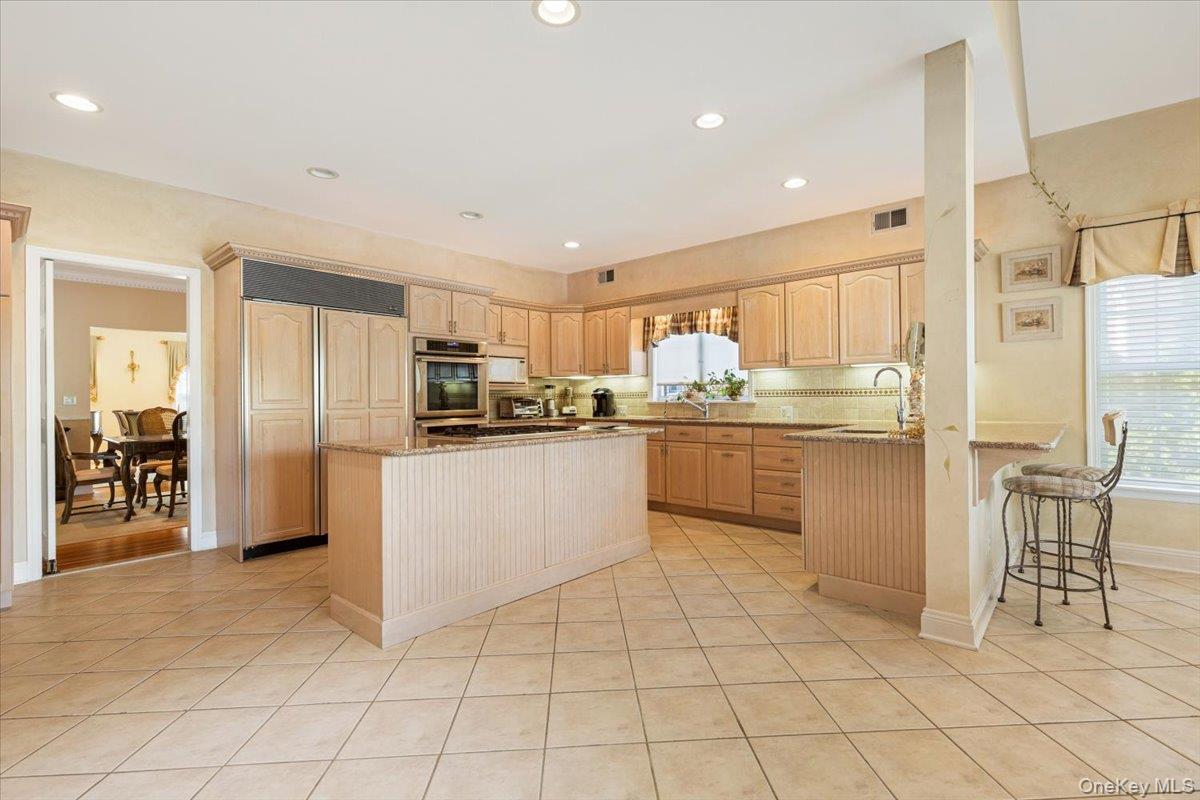 #14 photo, 3 D'Alessio Court, Scarsdale , NY 10583