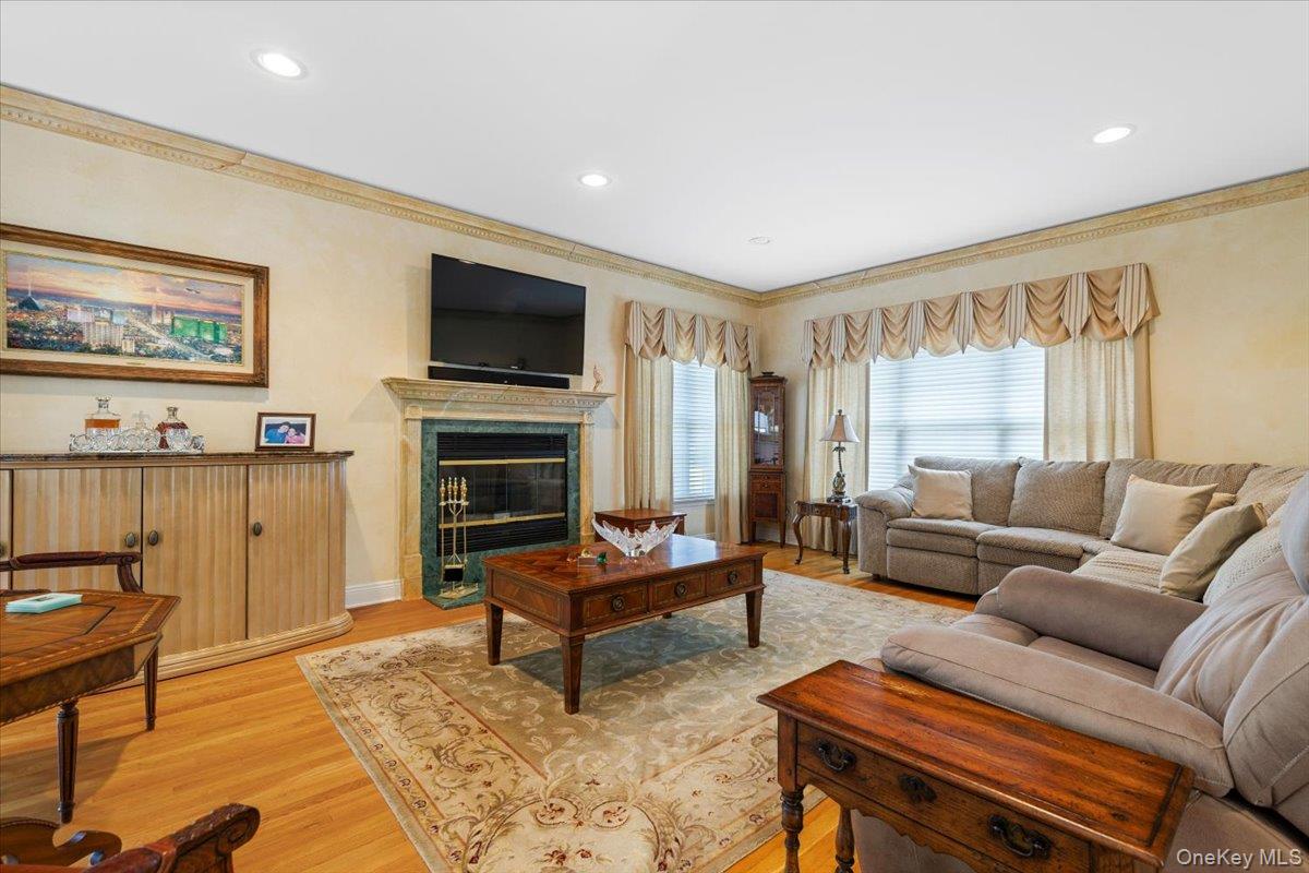 #18 photo, 3 D'Alessio Court, Scarsdale , NY 10583