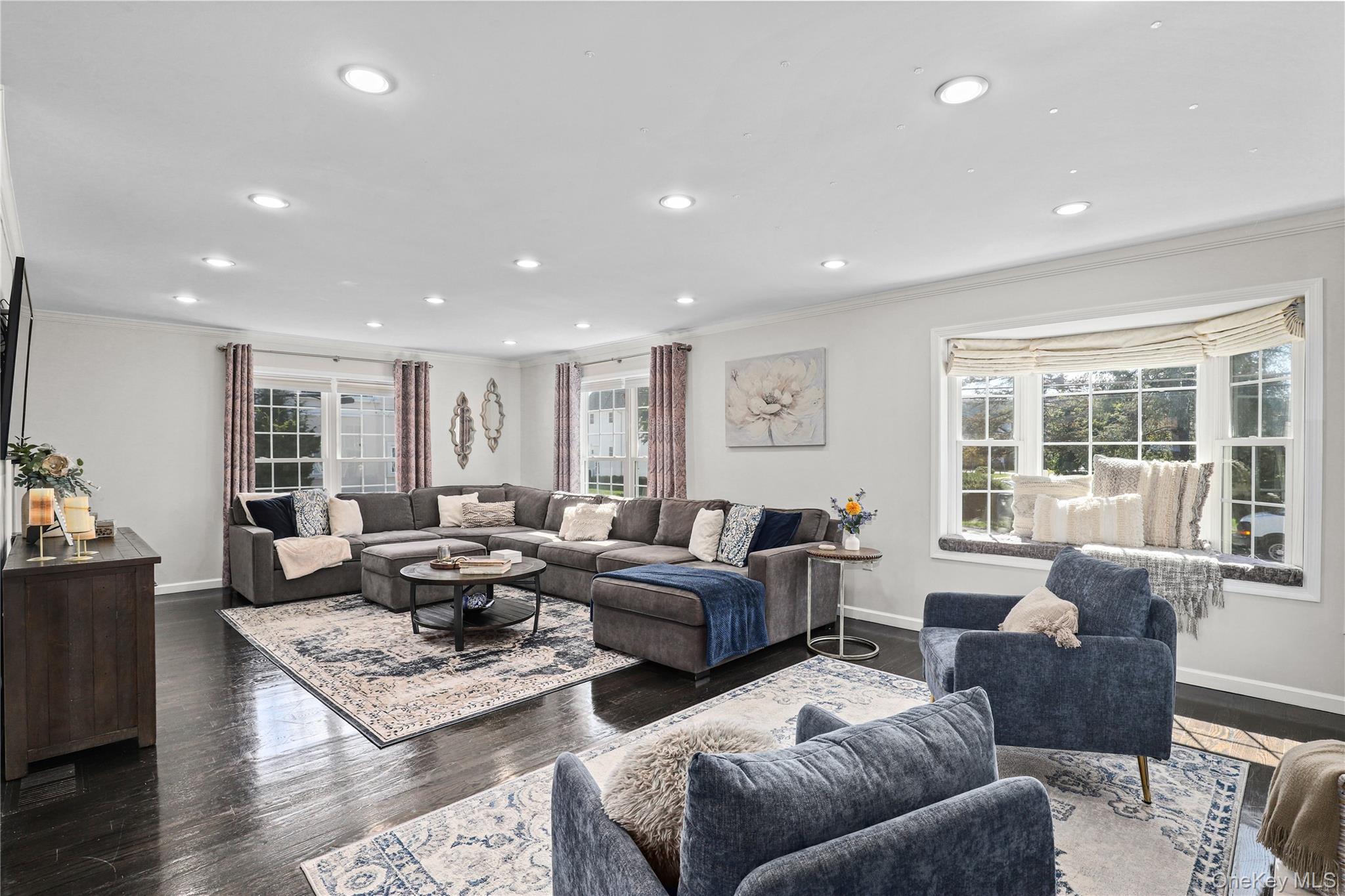 #7 photo, 44 Saratoga Avenue, Pleasantville , NY 10570