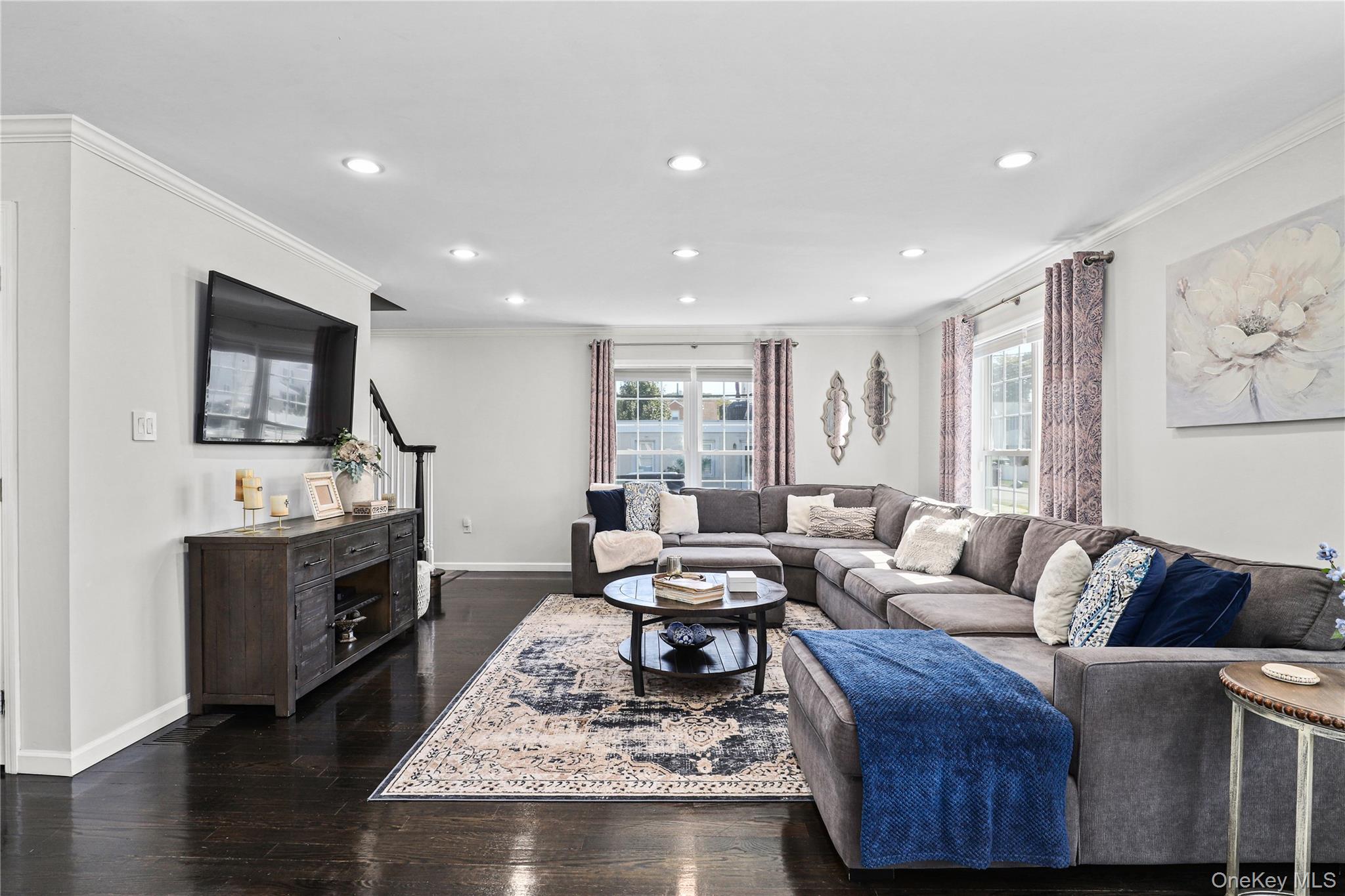 #8 photo, 44 Saratoga Avenue, Pleasantville , NY 10570