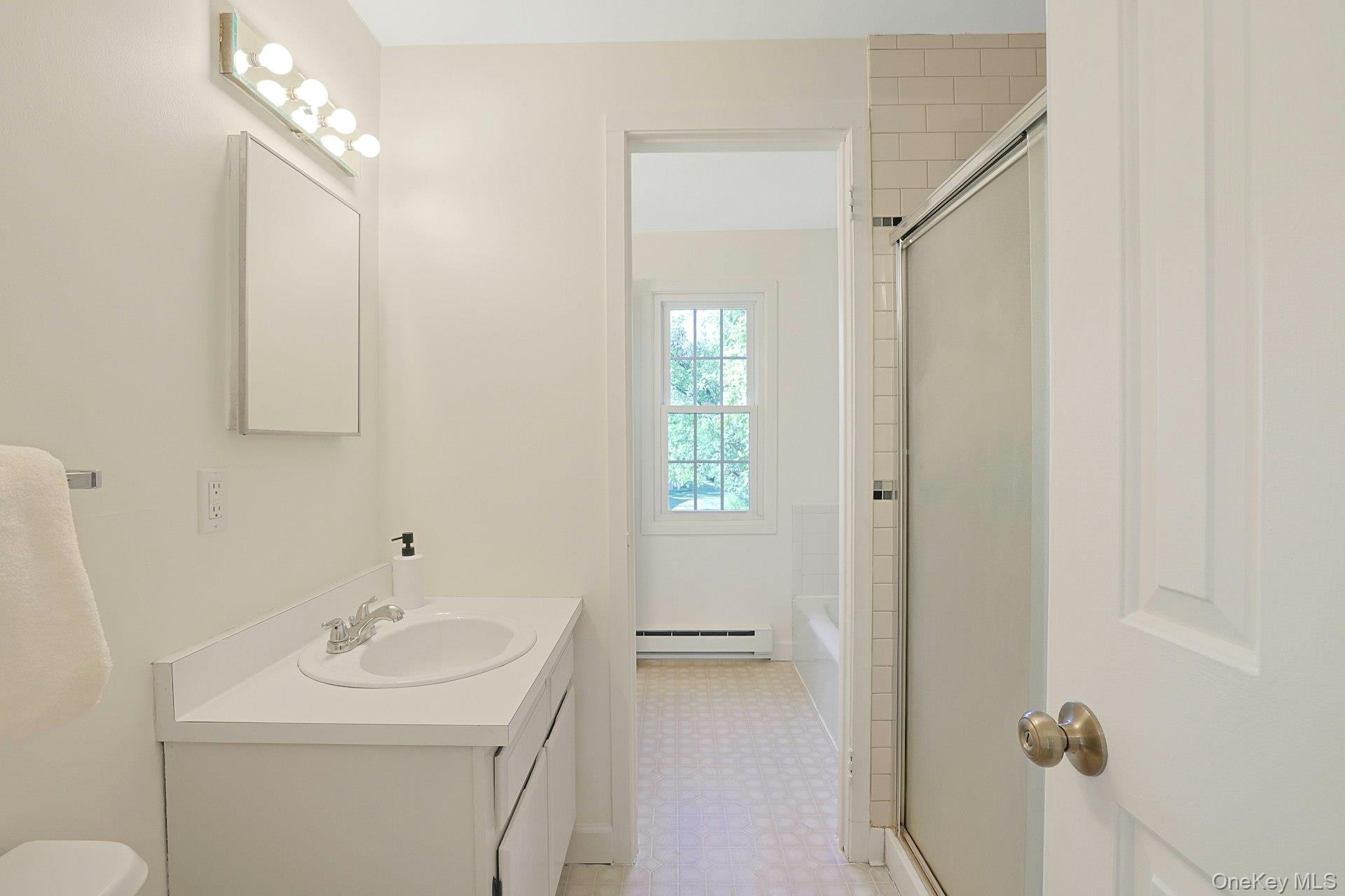 #11 photo, 204 Holly Stream Court, Brewster , NY 10509