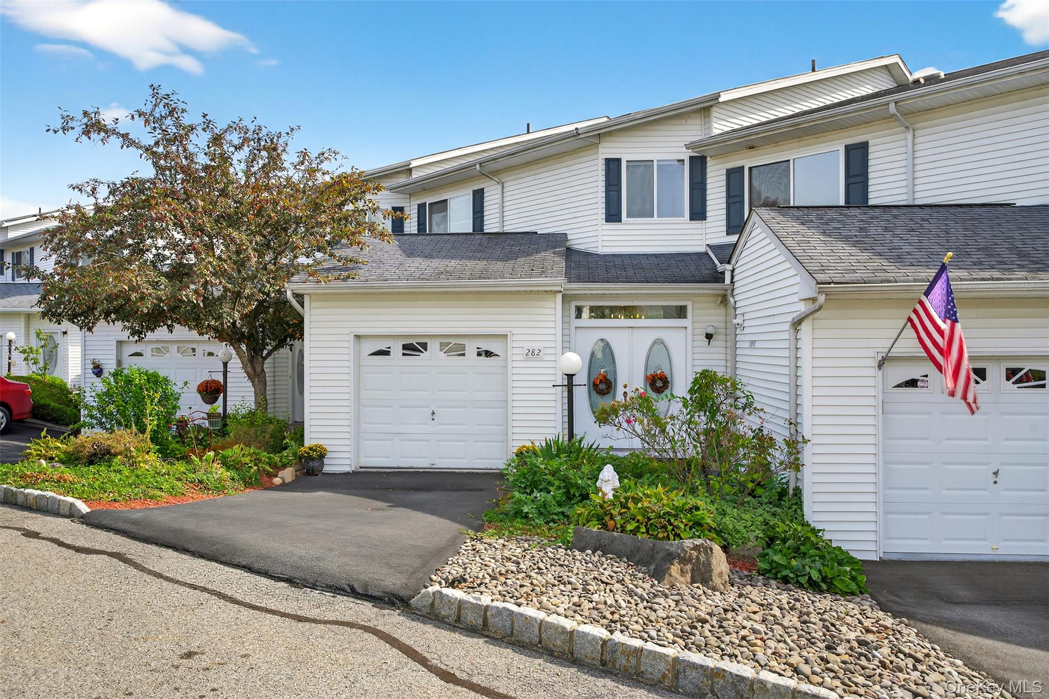 #7 photo, 282 Tamerisk Lane, New Windsor , NY 12553