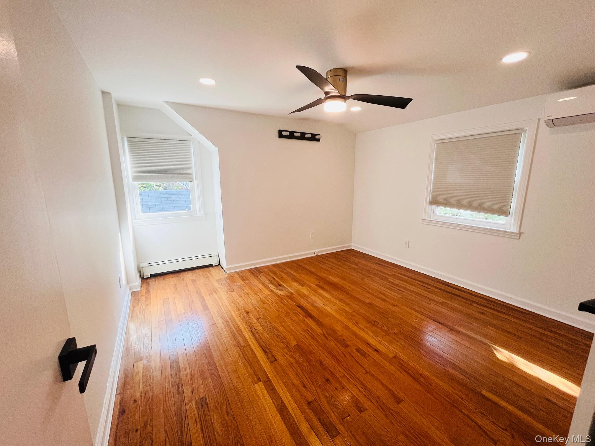 #17 photo, 5 Prospect Street, Glen Head , NY 11545