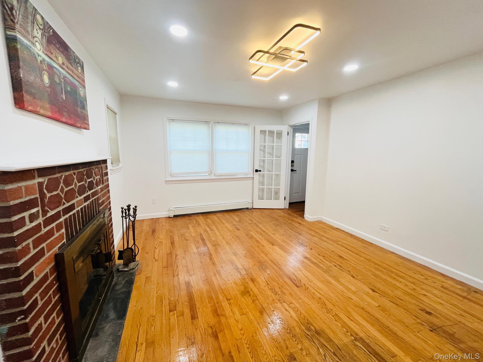 #5 photo, 5 Prospect Street, Glen Head , NY 11545