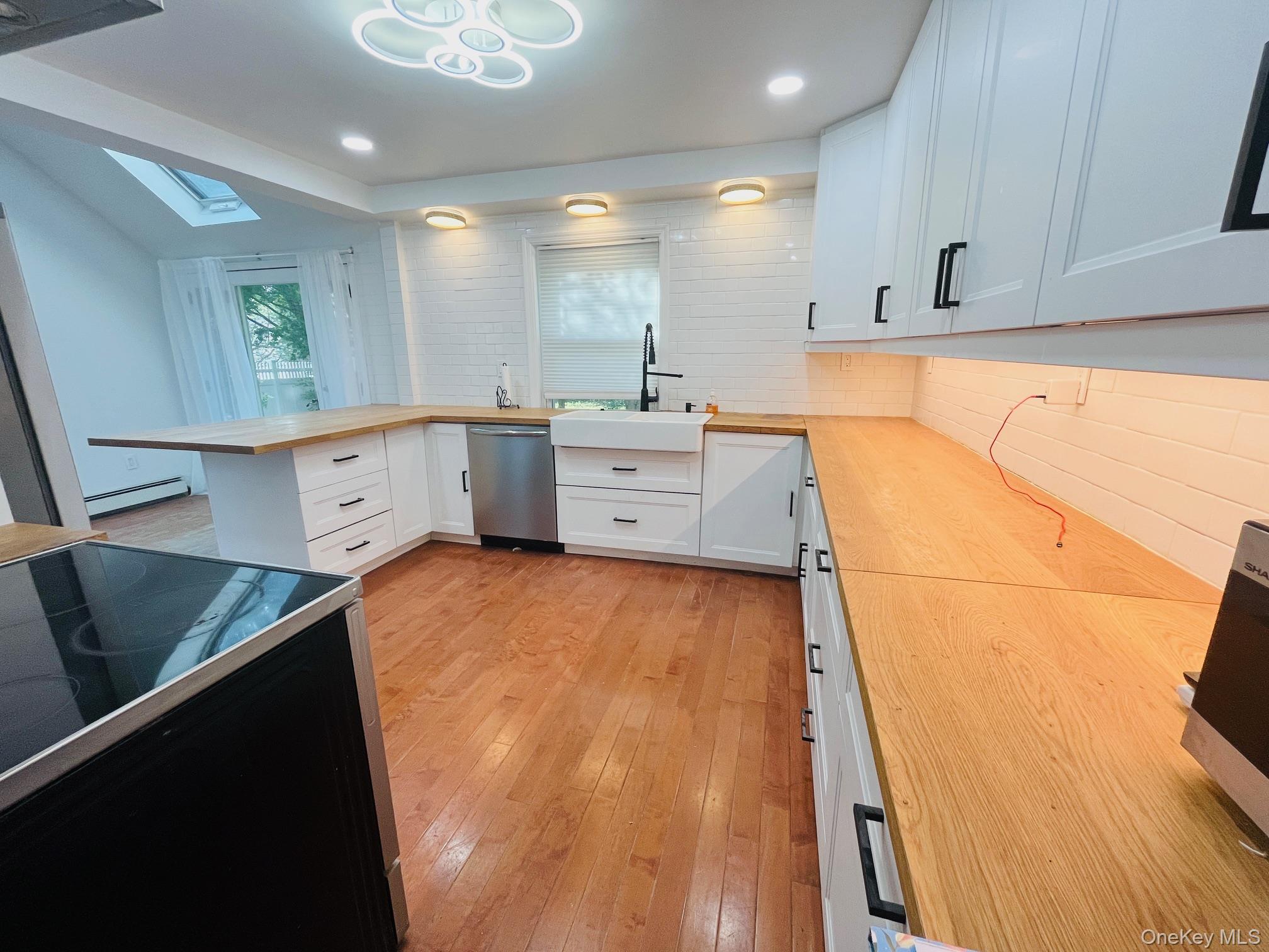 #7 photo, 5 Prospect Street, Glen Head , NY 11545