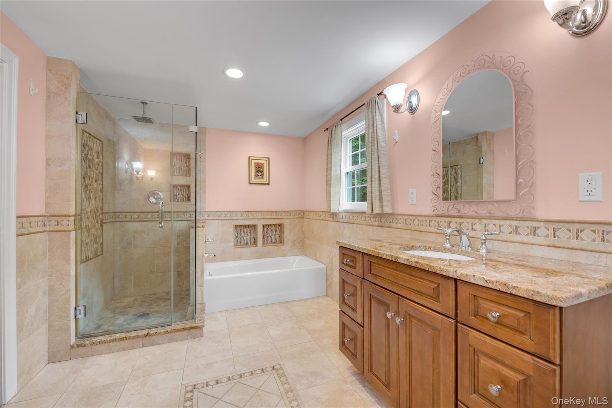 #17 photo, 10 Field Avenue, Hicksville , NY 11801