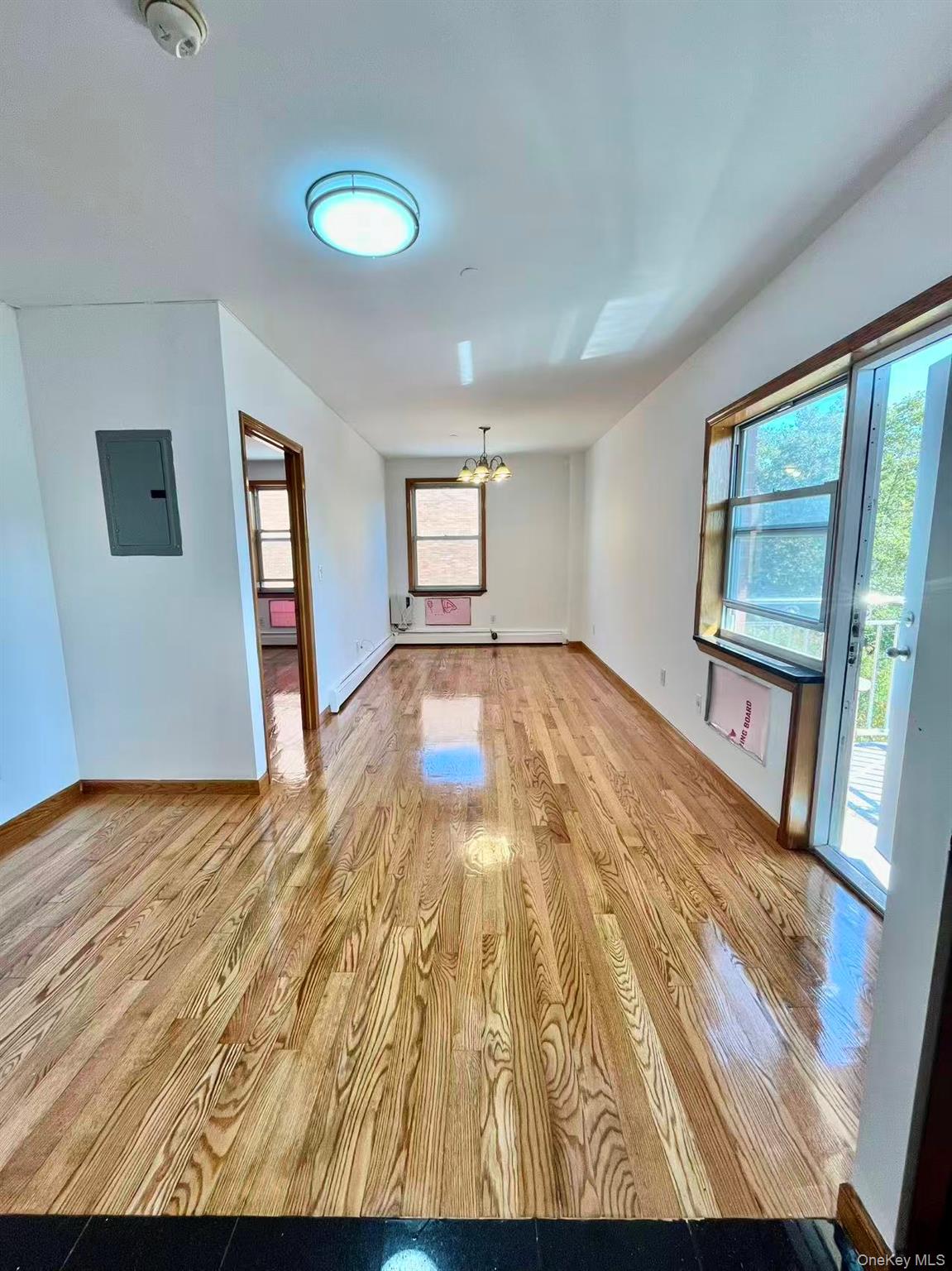 #5 photo, 7177 159th Street, クイーンズ区 Fresh Meadows , NY 11365