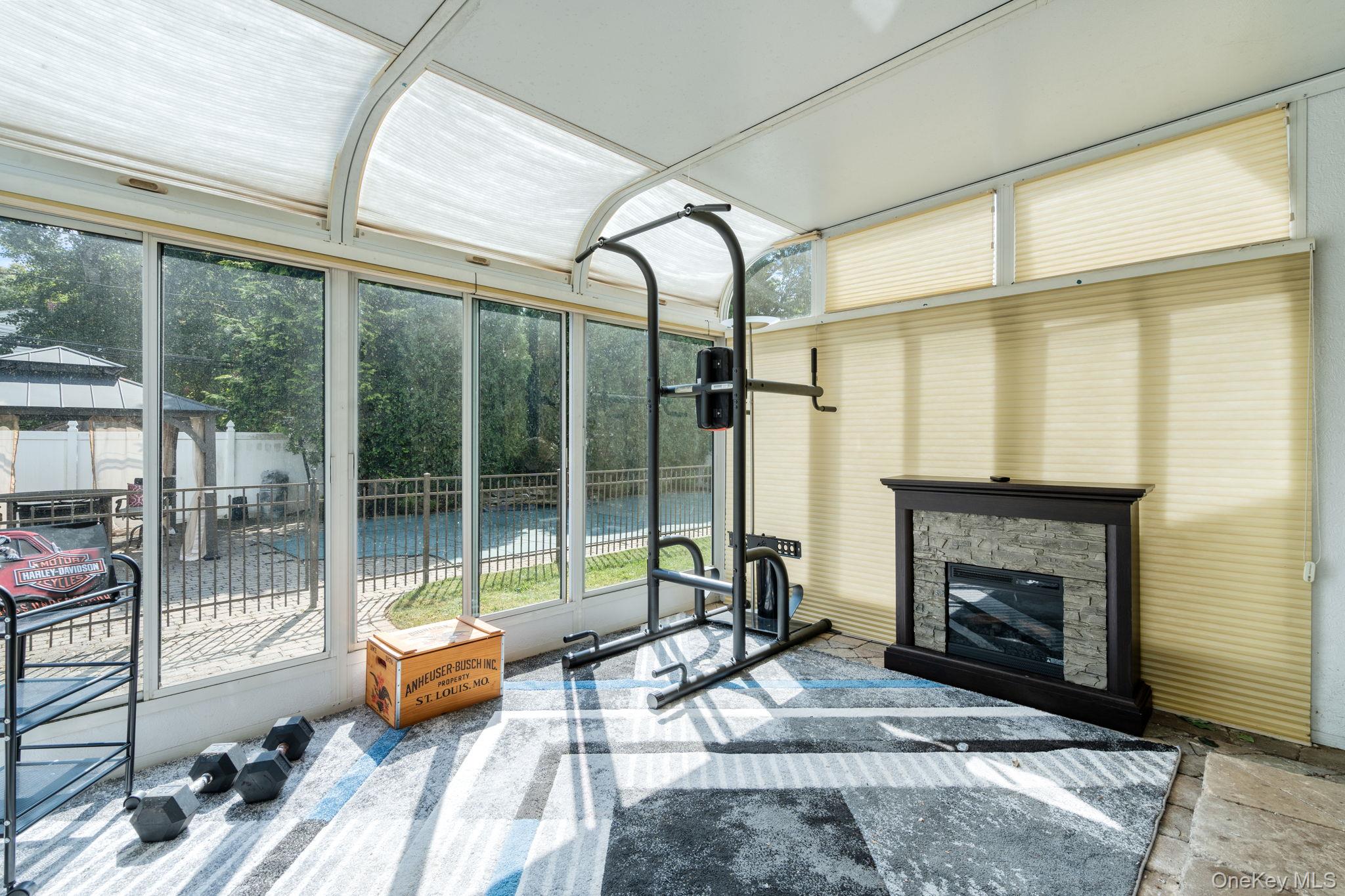 #13 photo, 10 Basswood Place, Melville , NY 11747