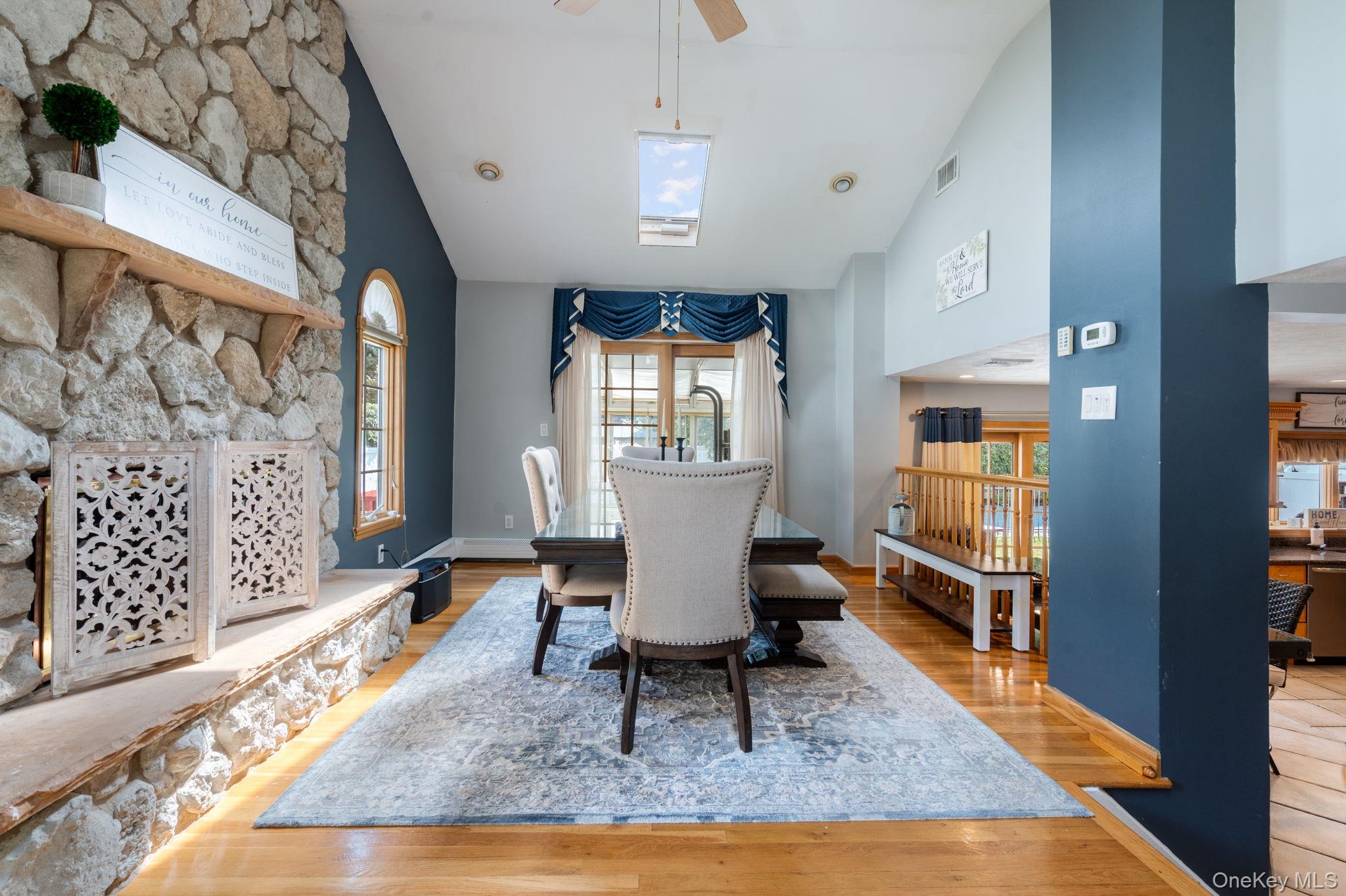 #8 photo, 10 Basswood Place, Melville , NY 11747