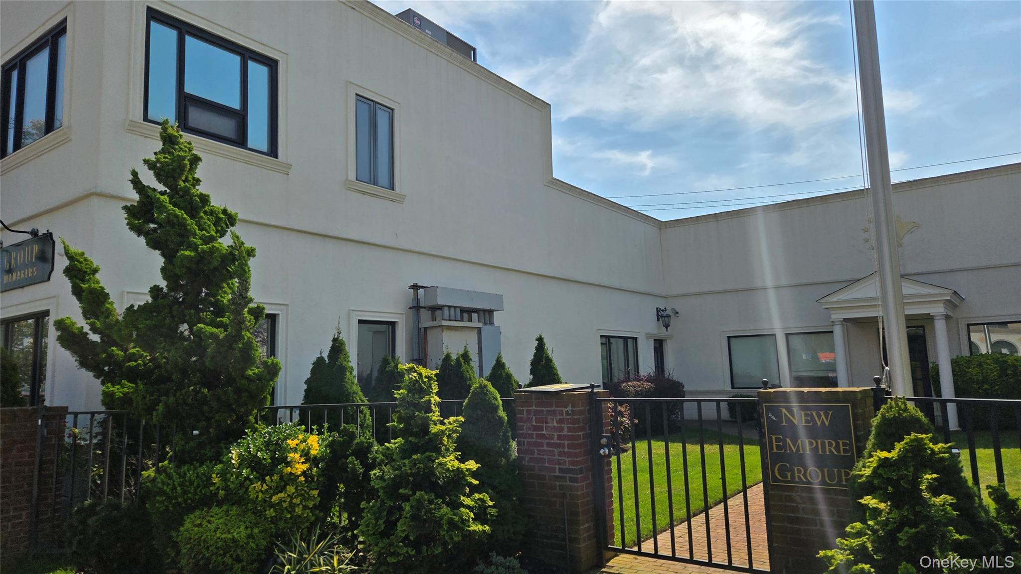 #2 photo, 214 Lower W Park Avenue, ナッソー郡 Long Beach , NY 11561