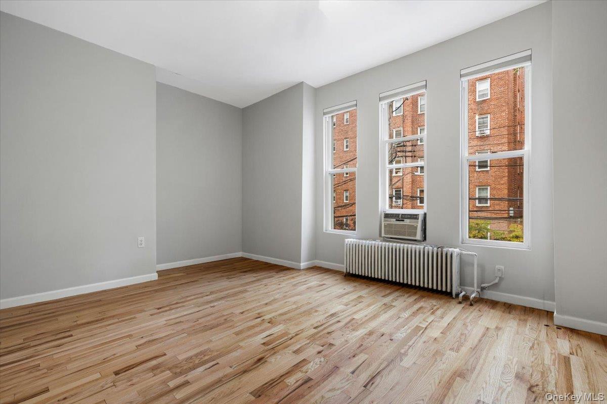 #17 photo, 525 E 235th Street, ブロンクス区 Bronx , NY 10470