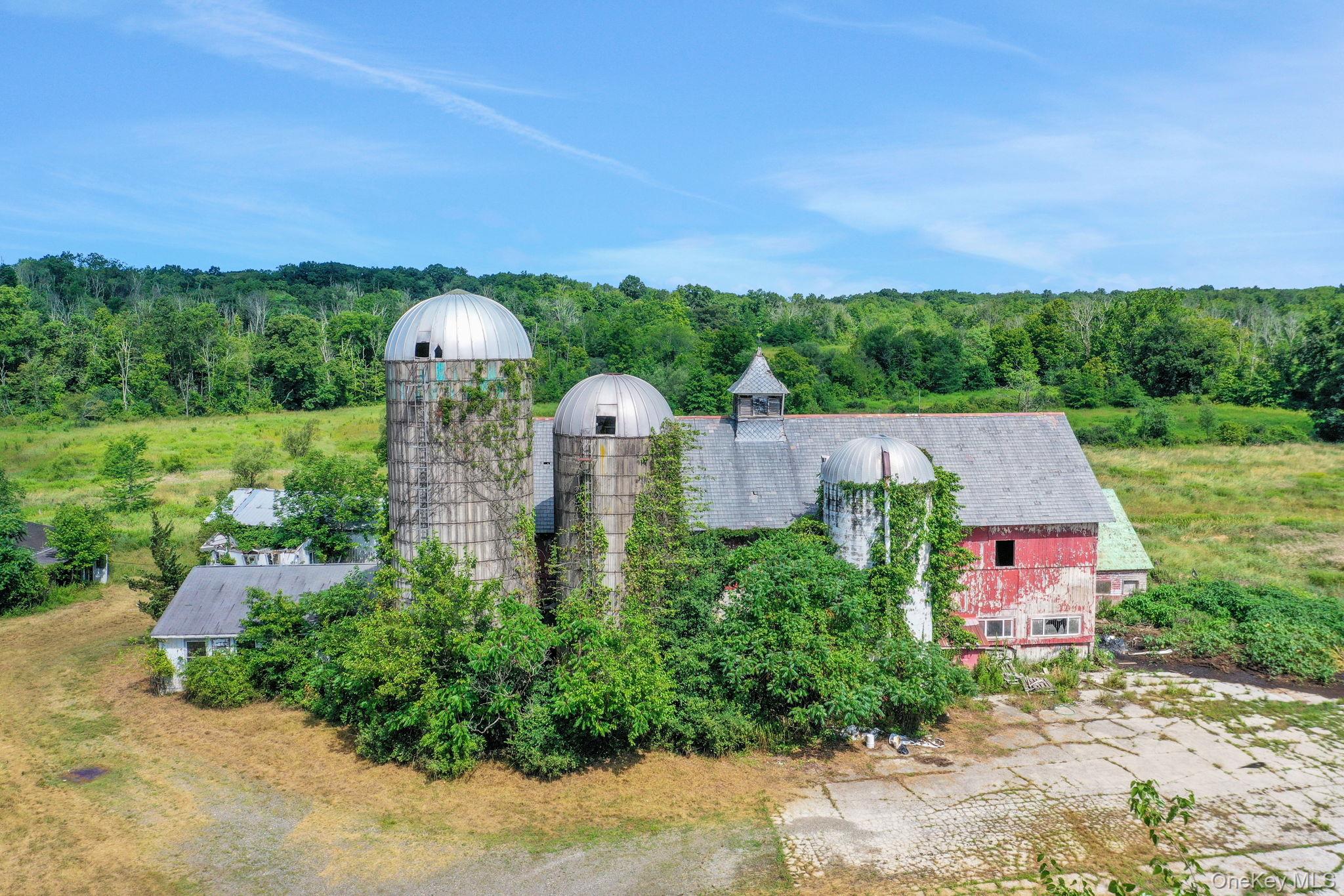 #3 photo, 38 Browns Road, Greenville , NY 10998