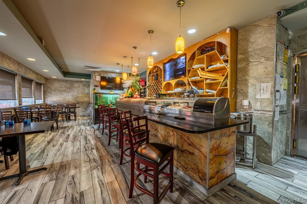 #4 photo, 1506 bronxdale Avenue, Bronx , NY 10462