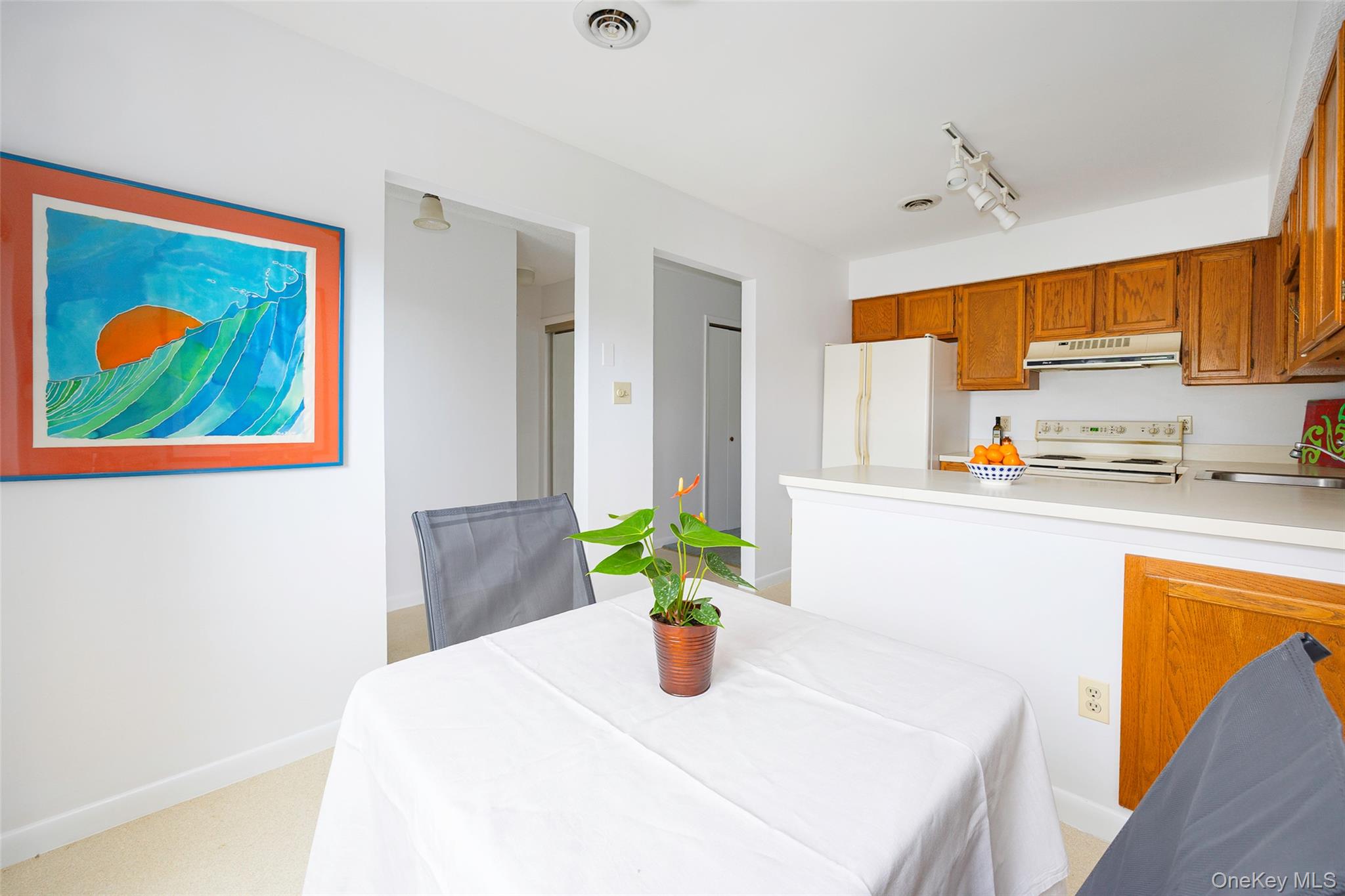 #5 photo, 4 Pond Drive, Rhinebeck , NY 12572