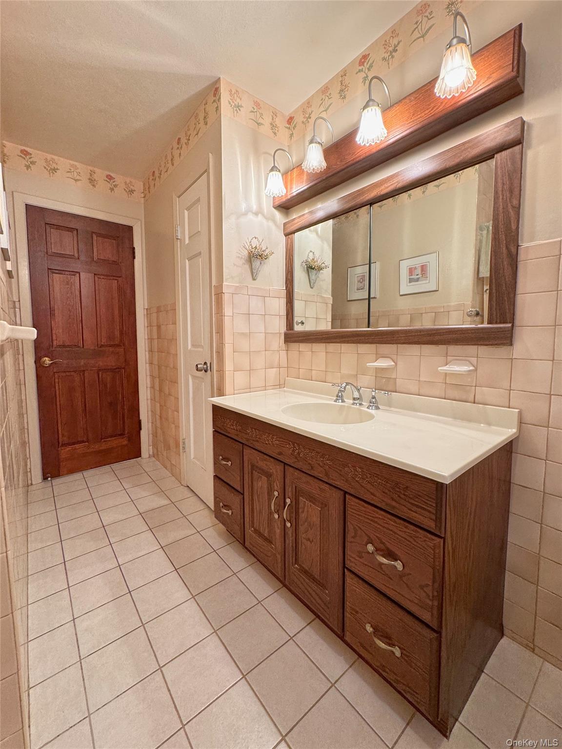 #19 photo, 15 Ridge Road, Hopewell Junction , NY 12533