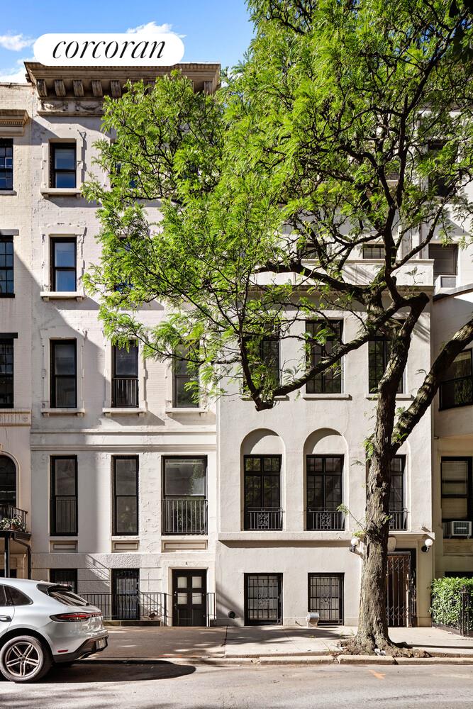 #1 photo, 6-8 E 82ND Street, مانهاتن Upper East Side , NY 10028