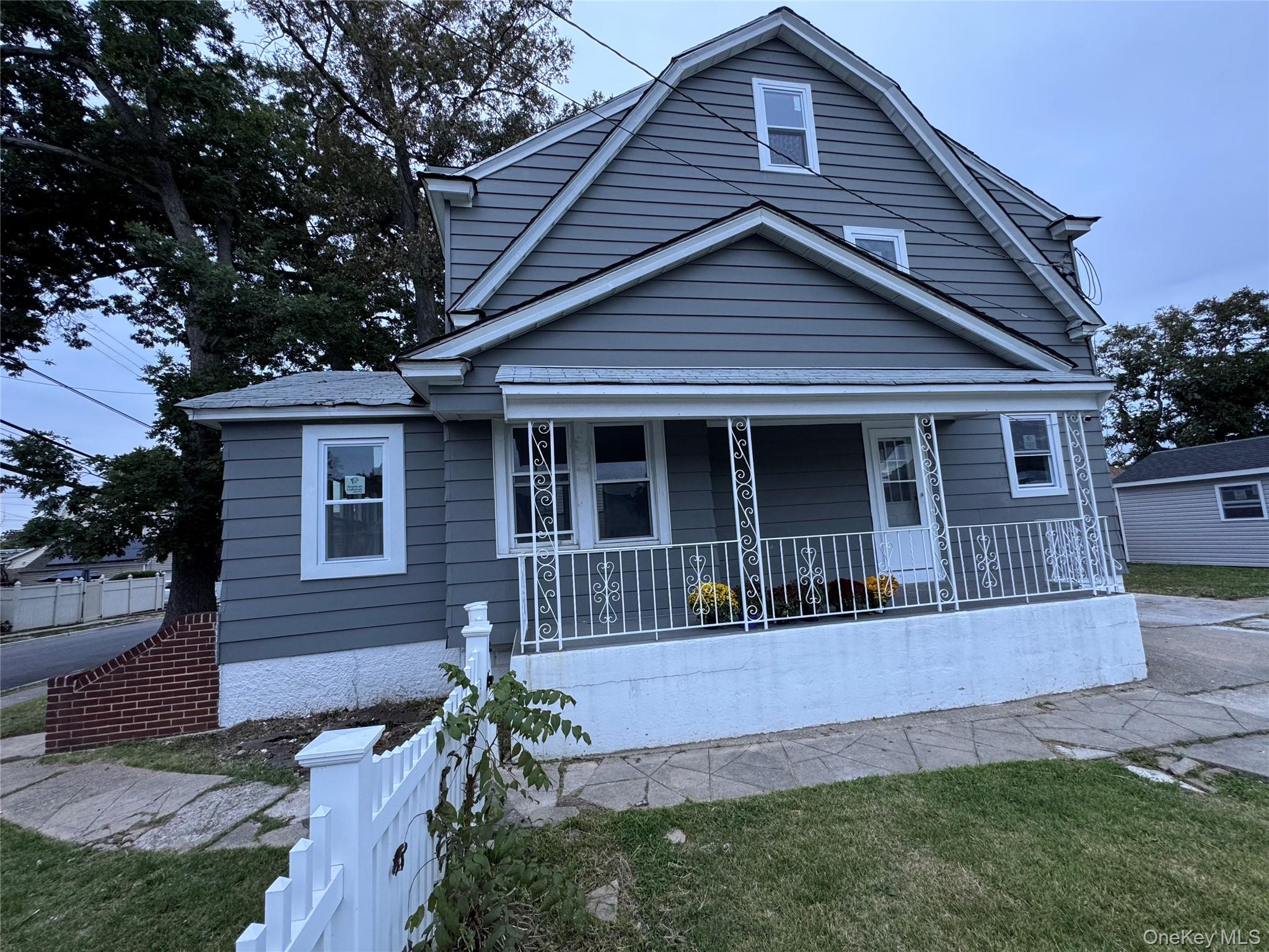 #16 photo, 17 Sapir Street, Valley Stream , NY 11580