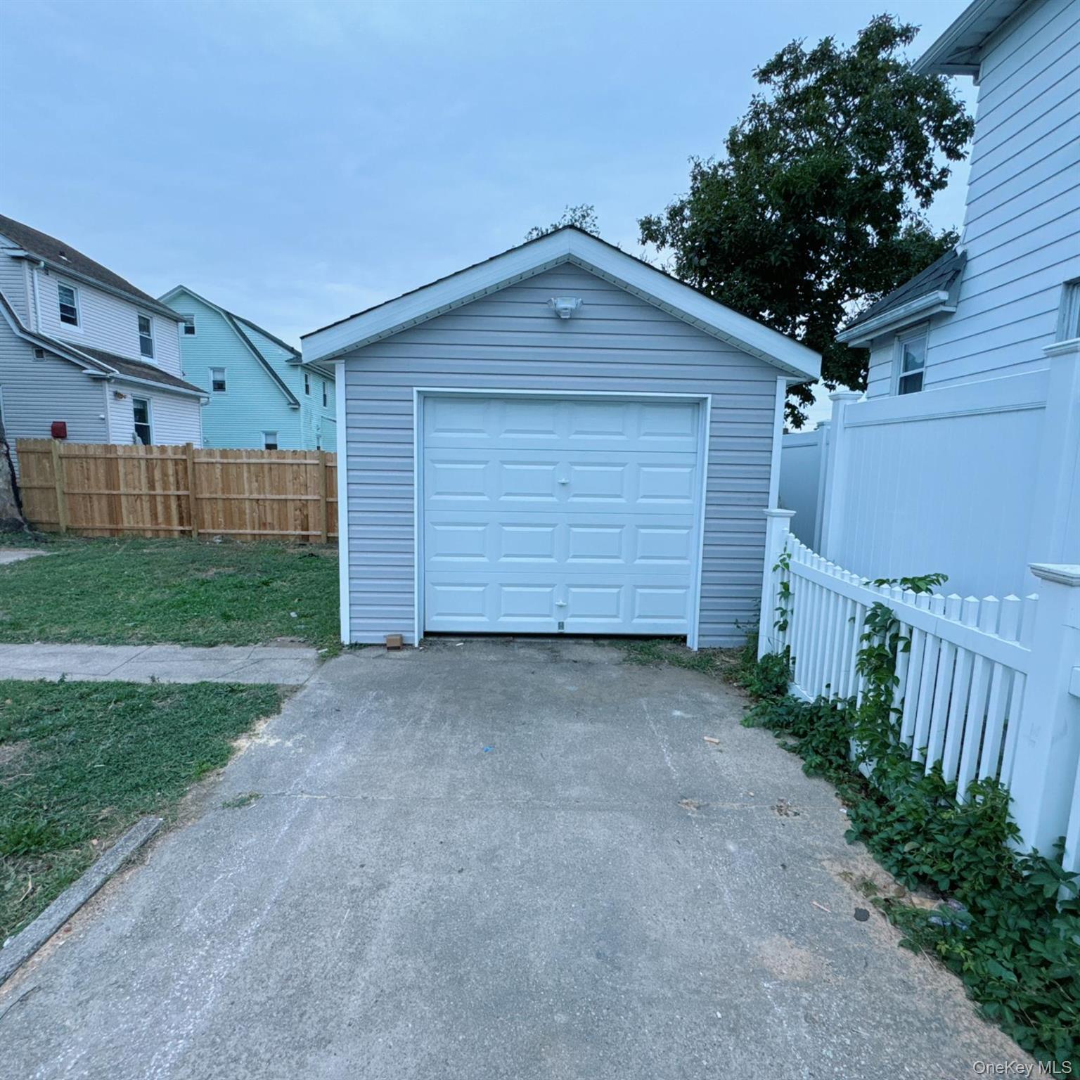 #6 photo, 17 Sapir Street, Valley Stream , NY 11580