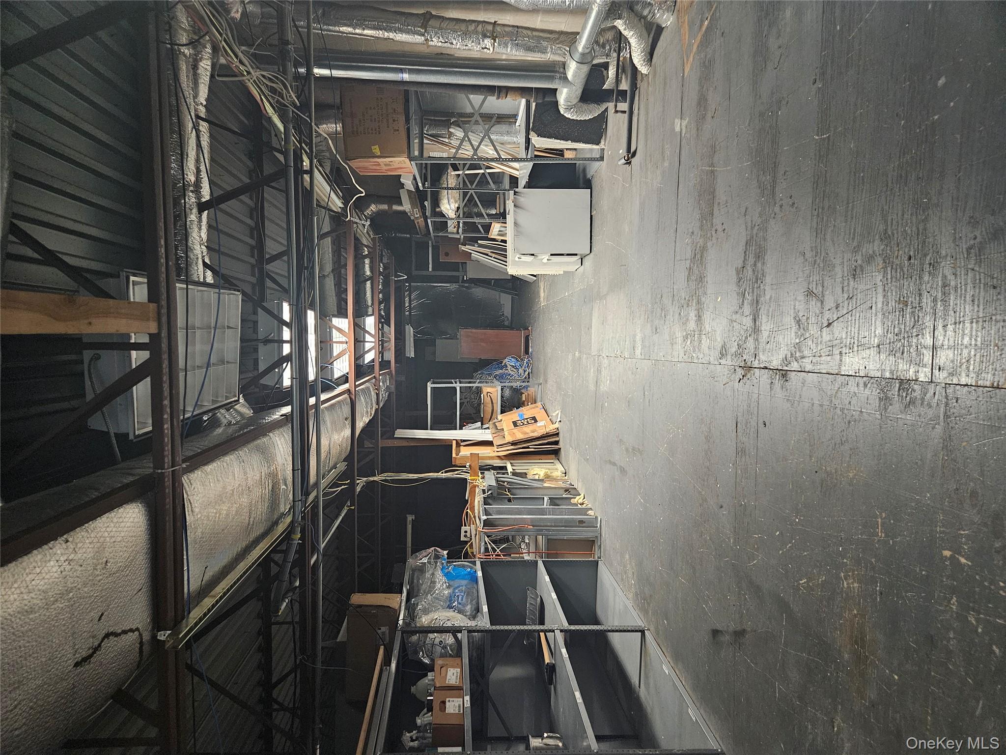 #4 photo, 474 Meacham Avenue, ナッソー郡 Elmont , NY 11003