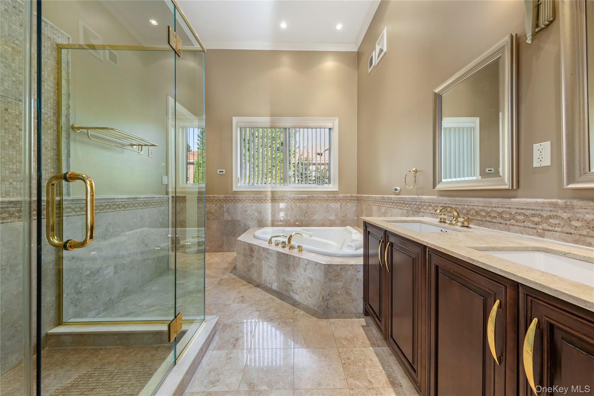 #11 photo, 104 Malba Drive, クイーンズ区 Malba , NY 11357