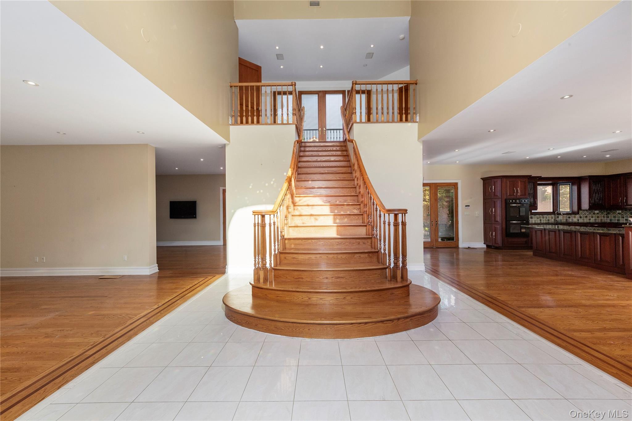 #3 photo, 104 Malba Drive, クイーンズ区 Malba , NY 11357