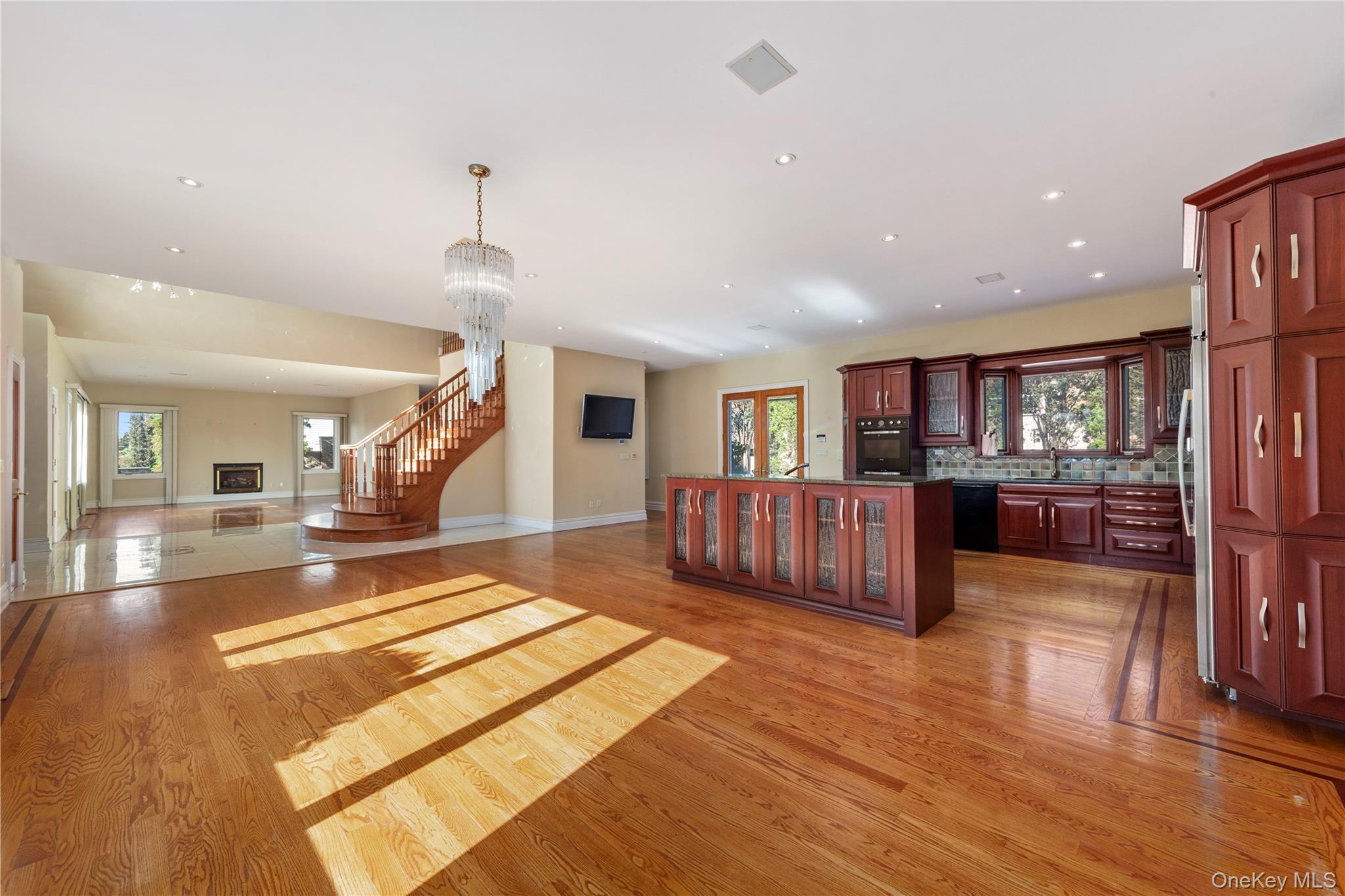 #6 photo, 104 Malba Drive, クイーンズ区 Malba , NY 11357