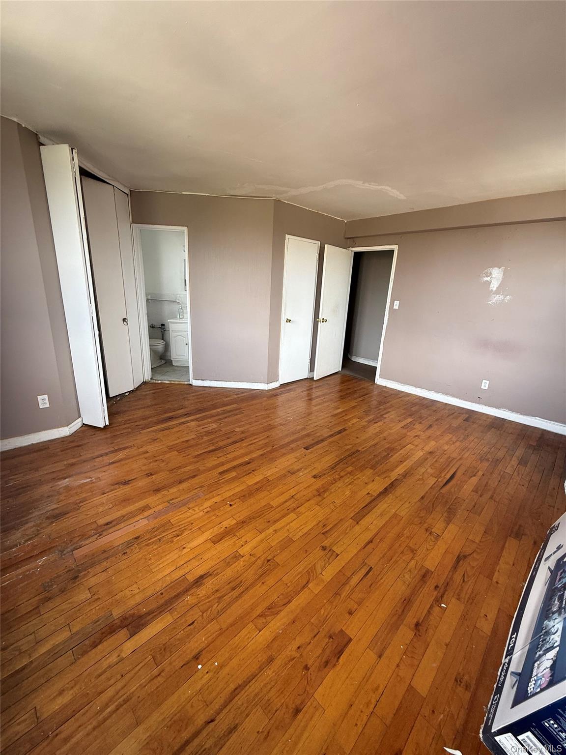 #3 photo, 86-16 60th Avenue, クイーンズ区 Elmhurst , NY 11373