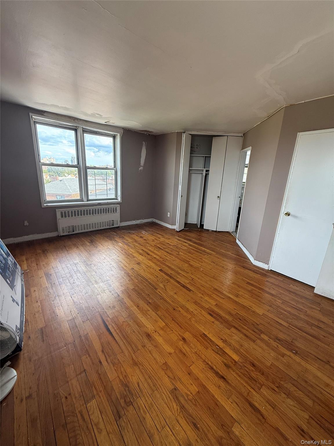 #7 photo, 86-16 60th Avenue, クイーンズ区 Elmhurst , NY 11373