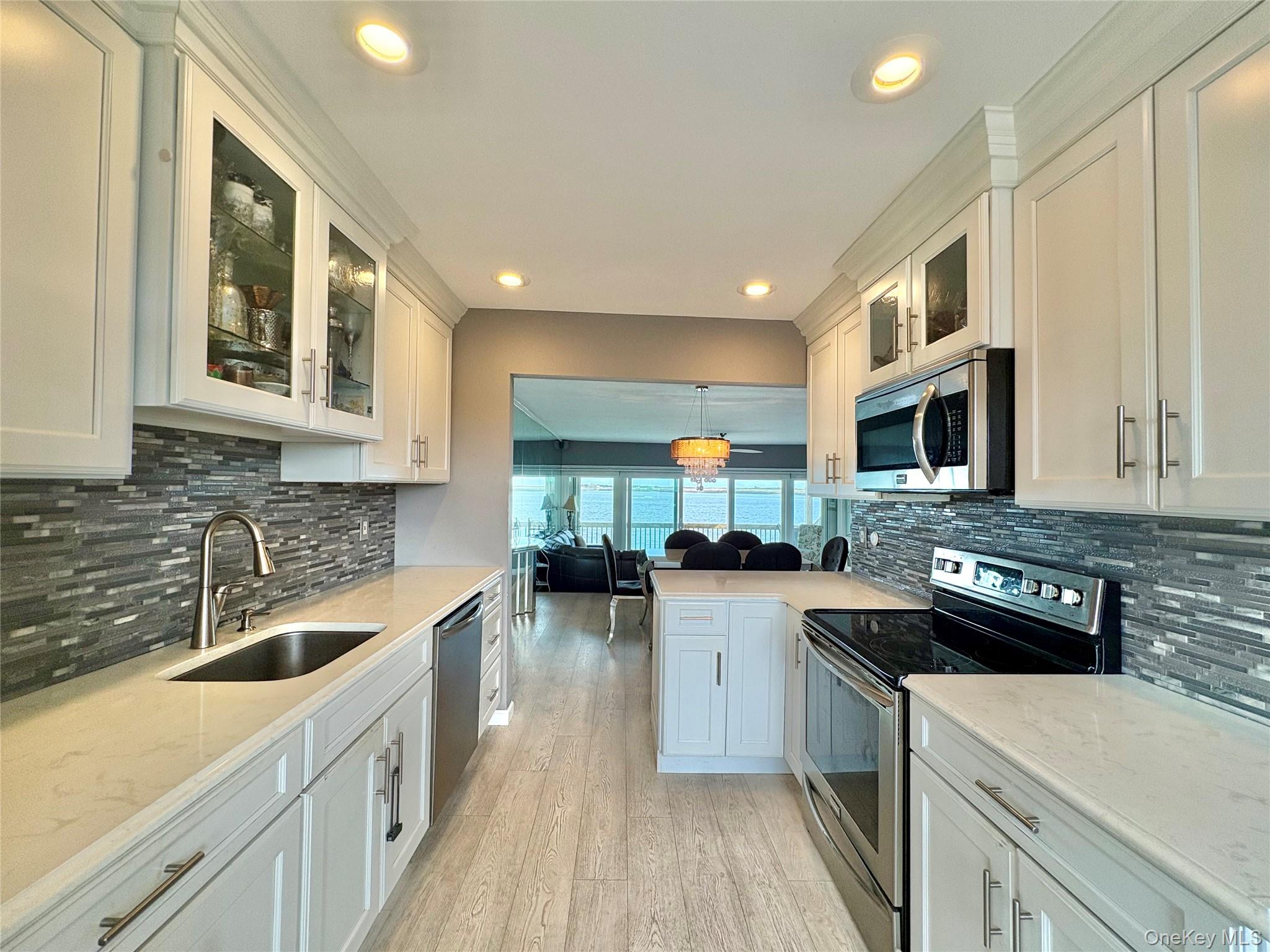 #9 photo, 7 Waters Edge, サフォーク郡 Shirley , NY 11967