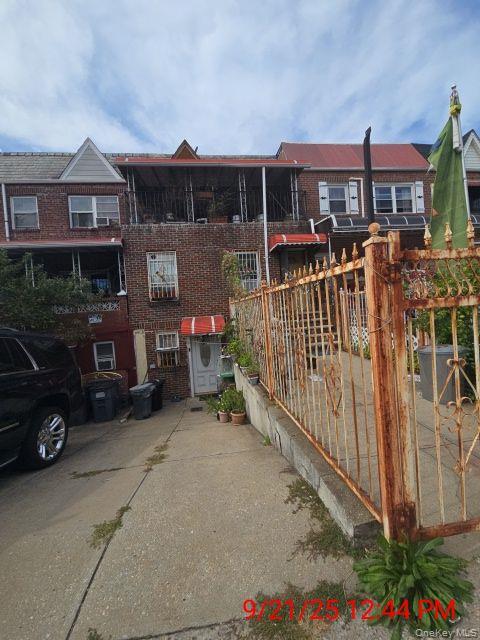 #2 photo, 5068 43rd Street, クイーンズ区 Sunnyside , NY 11377