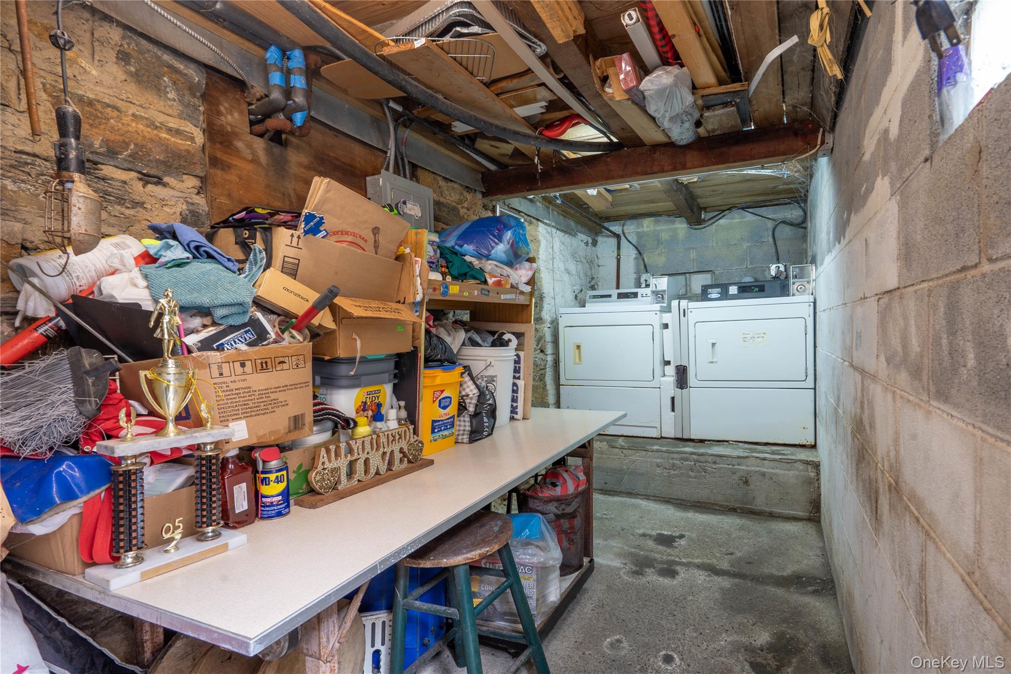 #16 photo, 350-354 East 193rd Street, Bronx , NY 10458