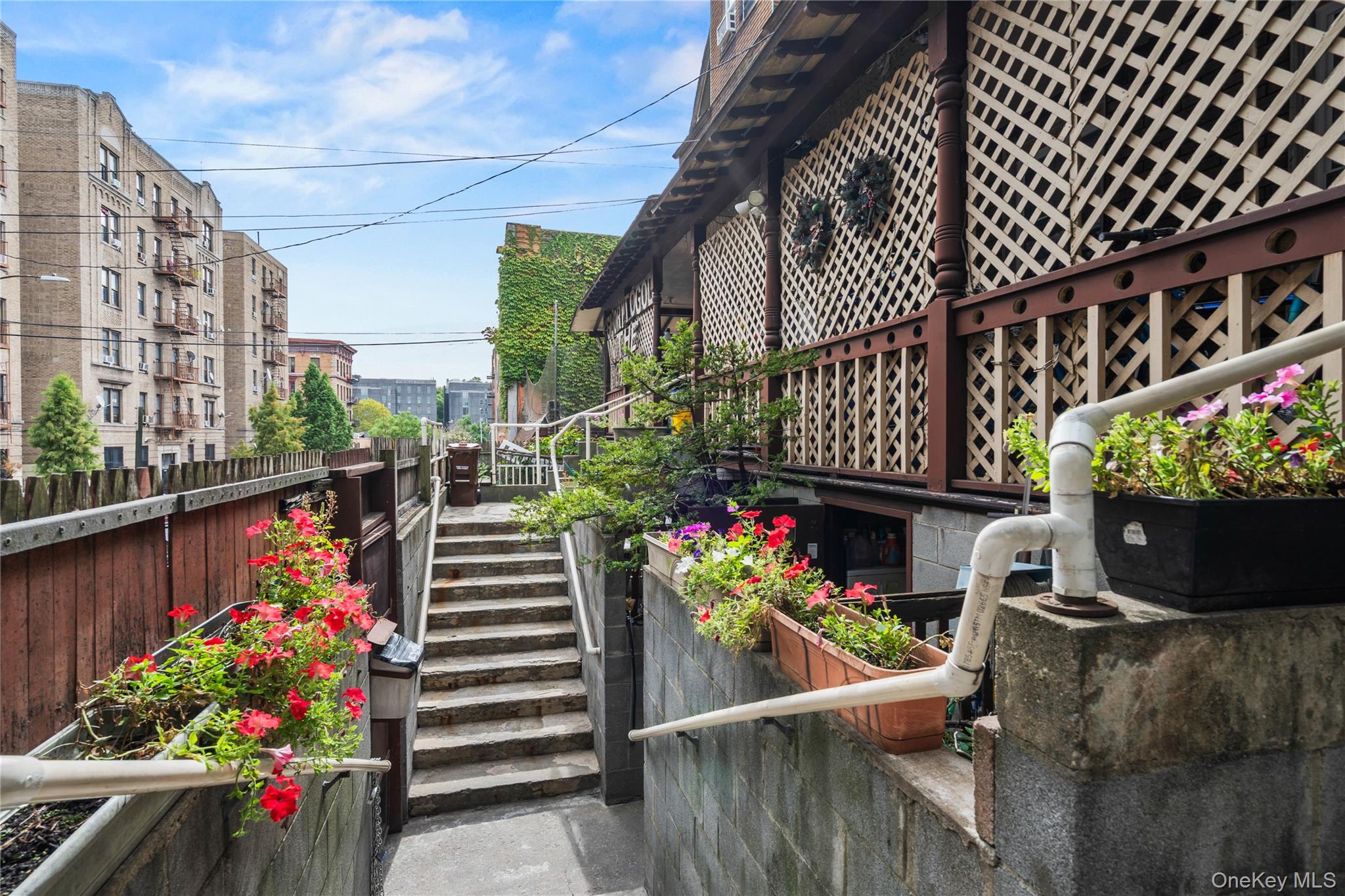 #2 photo, 350-354 East 193rd Street, Bronx , NY 10458